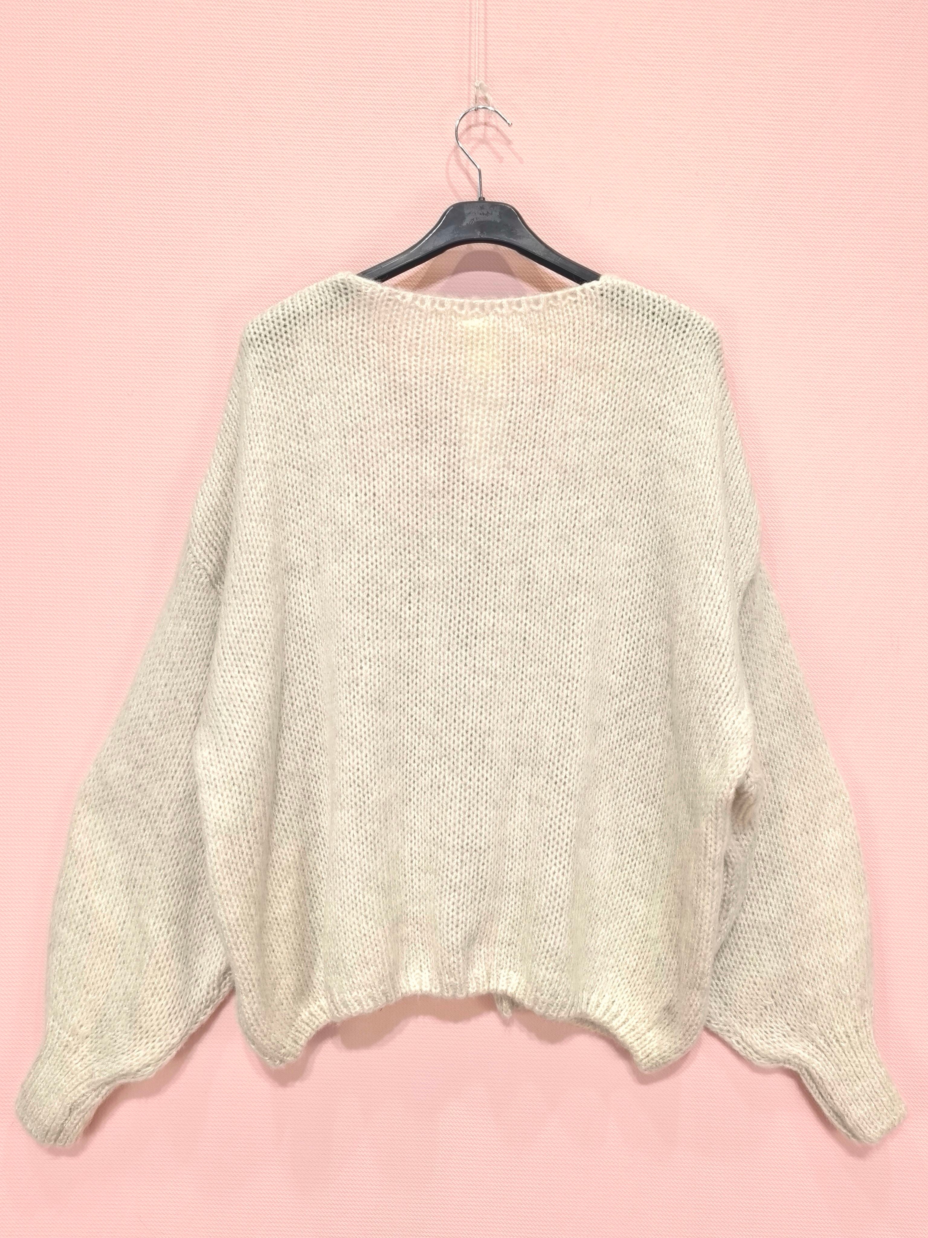 Gilet en maille oversize – fermeture à nœuds (x6)