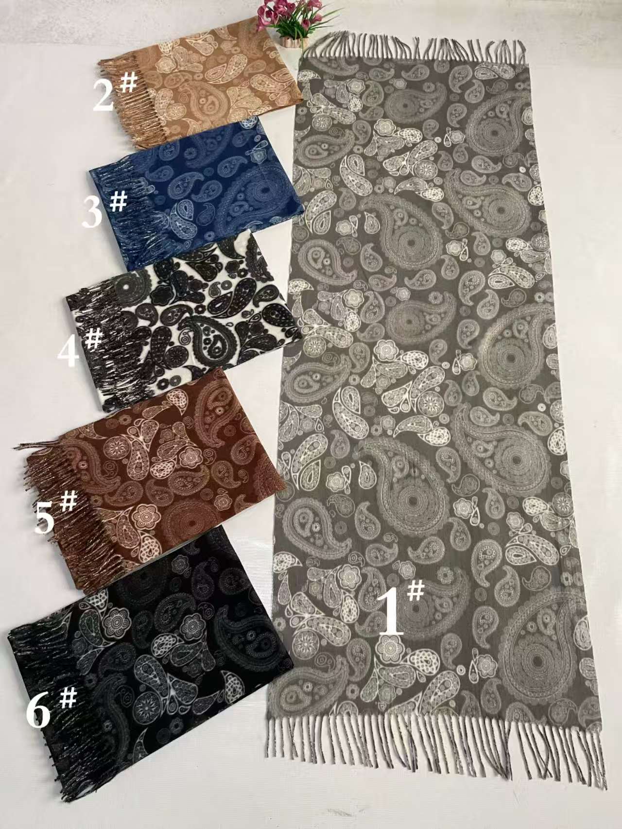 Écharpe longue paisley à franges pour femme (x12)
