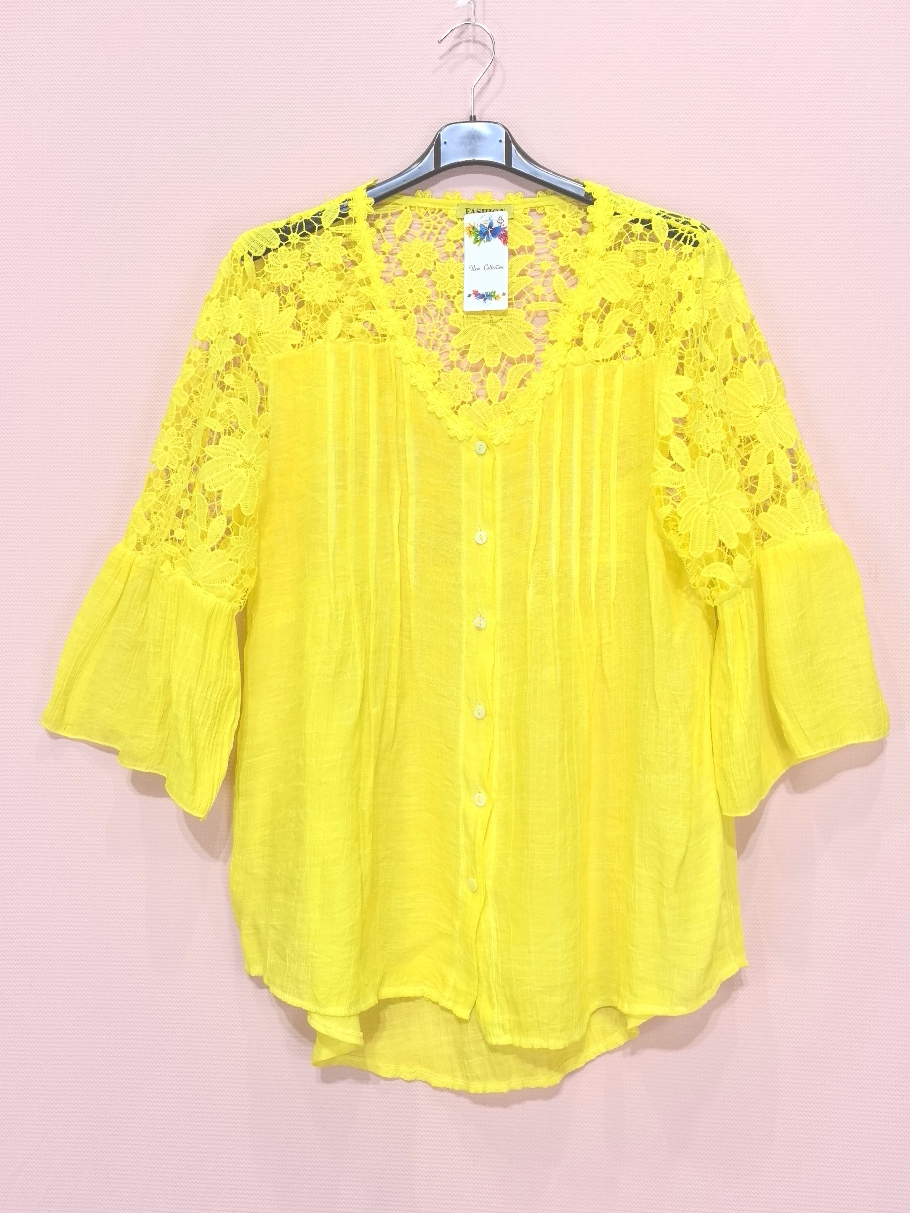 blouse avec dentelle(x8)