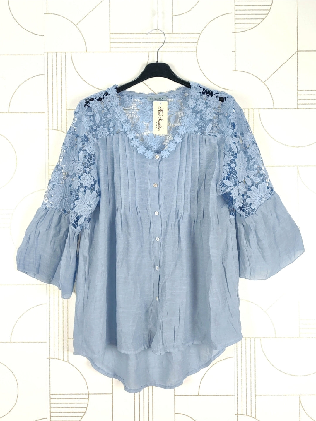 blouse avec dentelle(x8)