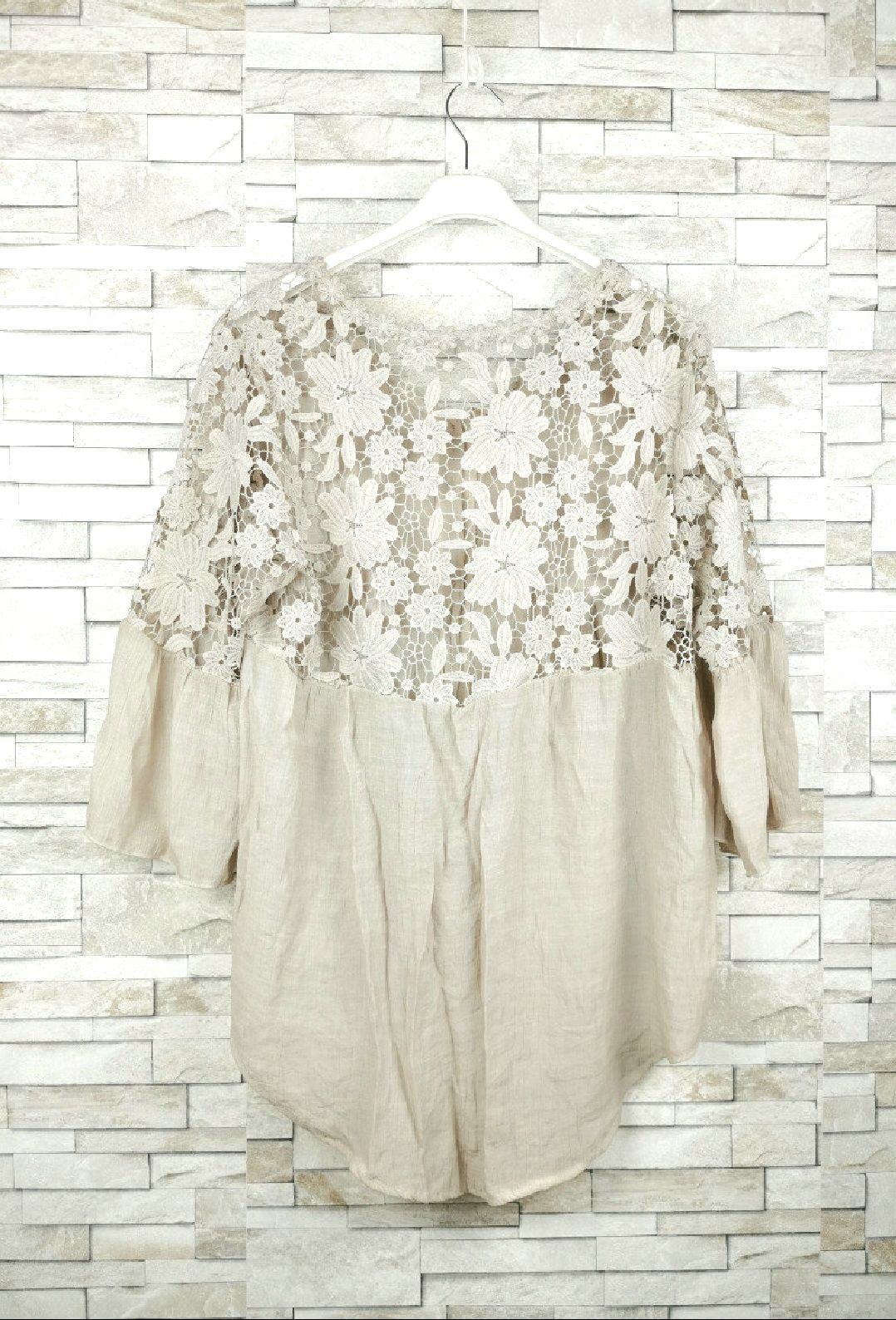 blouse avec dentelle(x8)