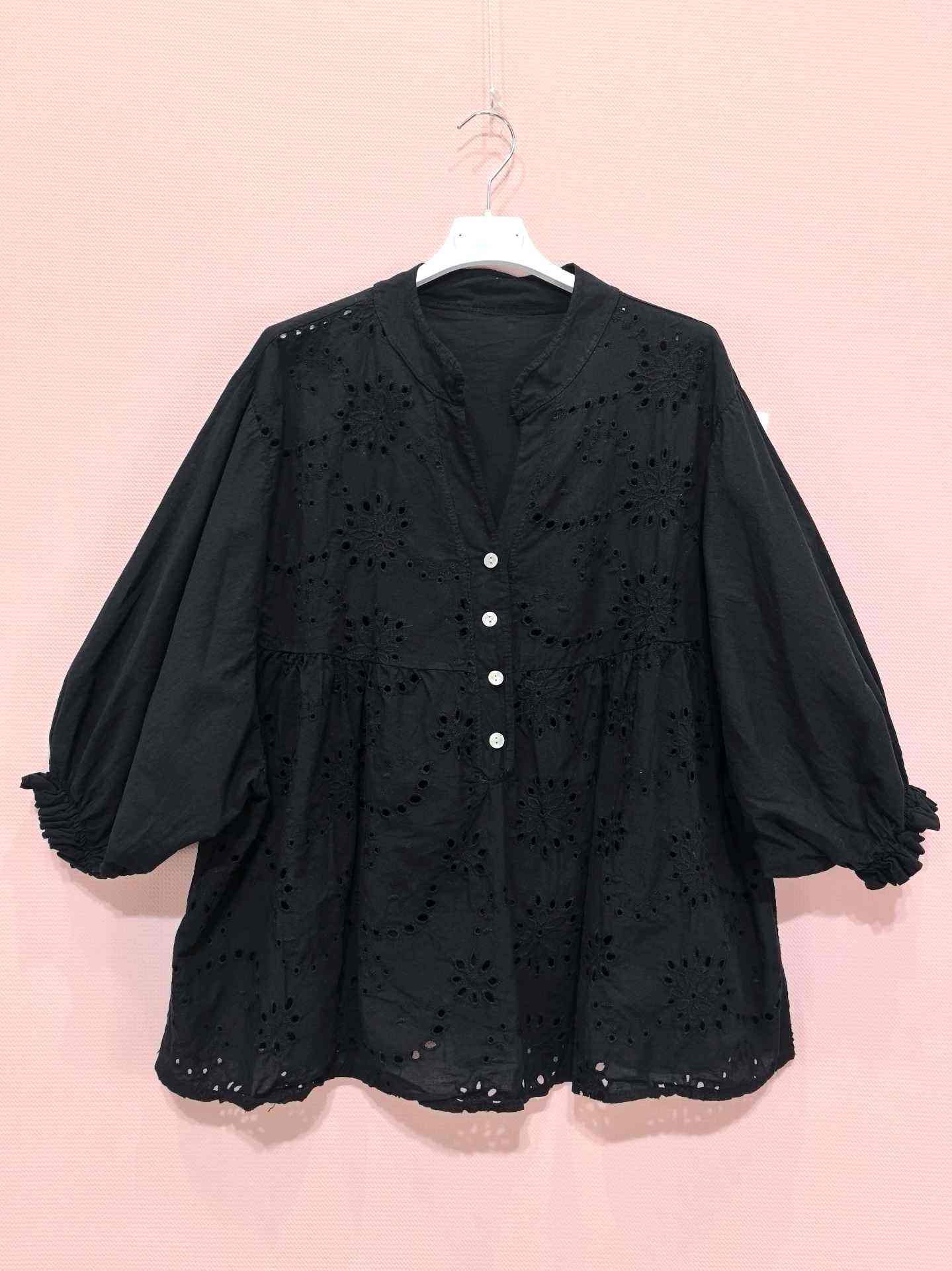 Blouse ample brodée manches bouffantes(x8)