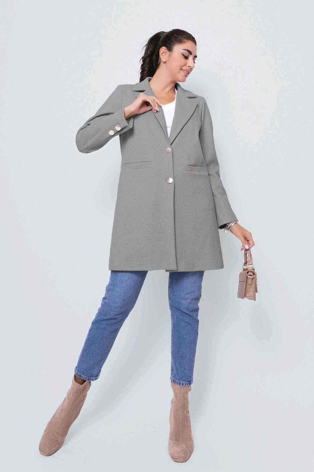 Manteau avec deux boutons (x3)