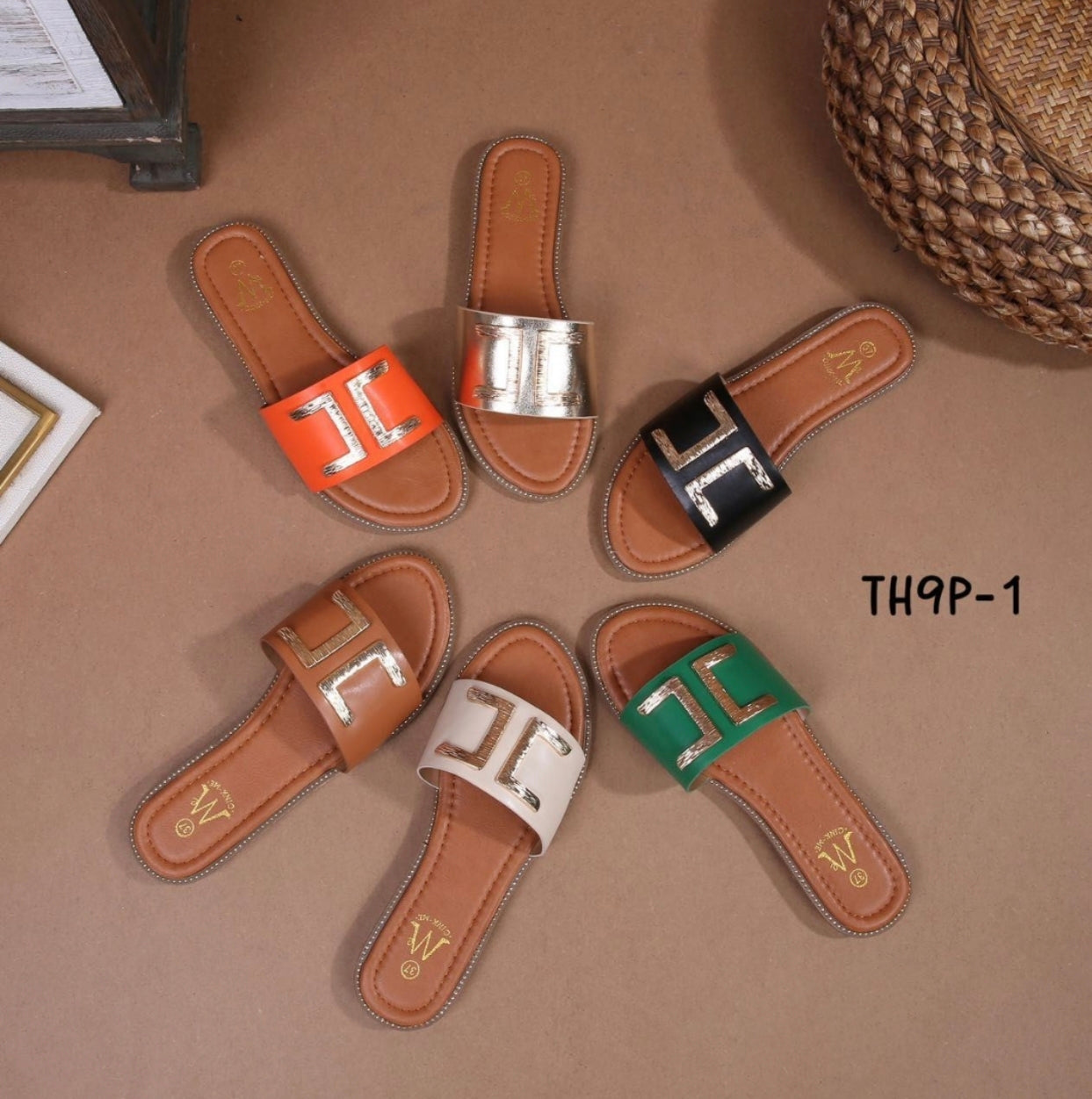 Sandales grosses bandes coloré (x12)