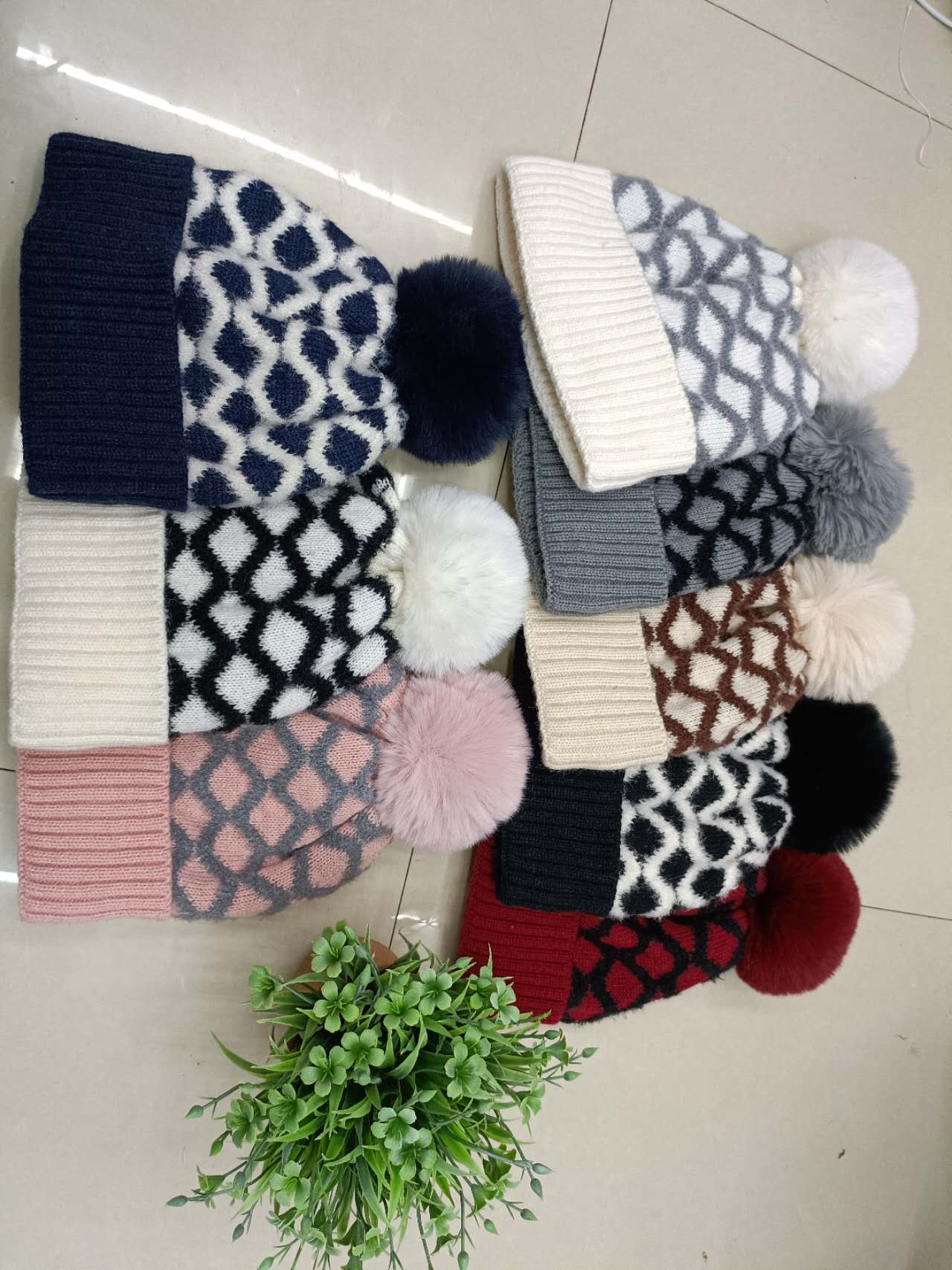 Bonnet Femme fourré pompon (x12) #5