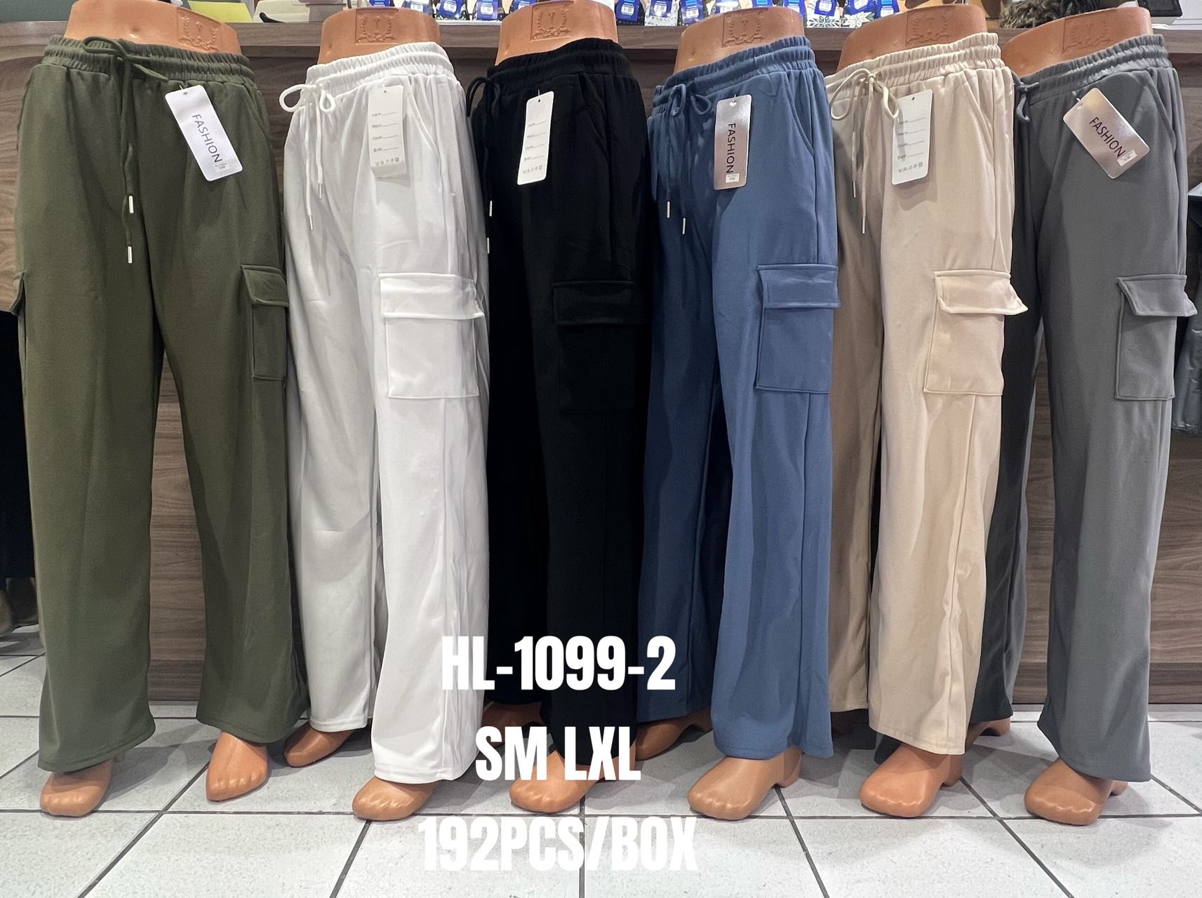 Pantalon large en bas avec poches (x12)