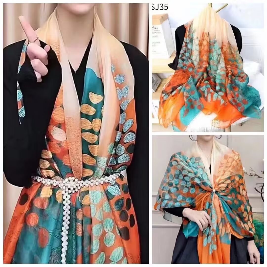 Foulards touche soie(x4)#28