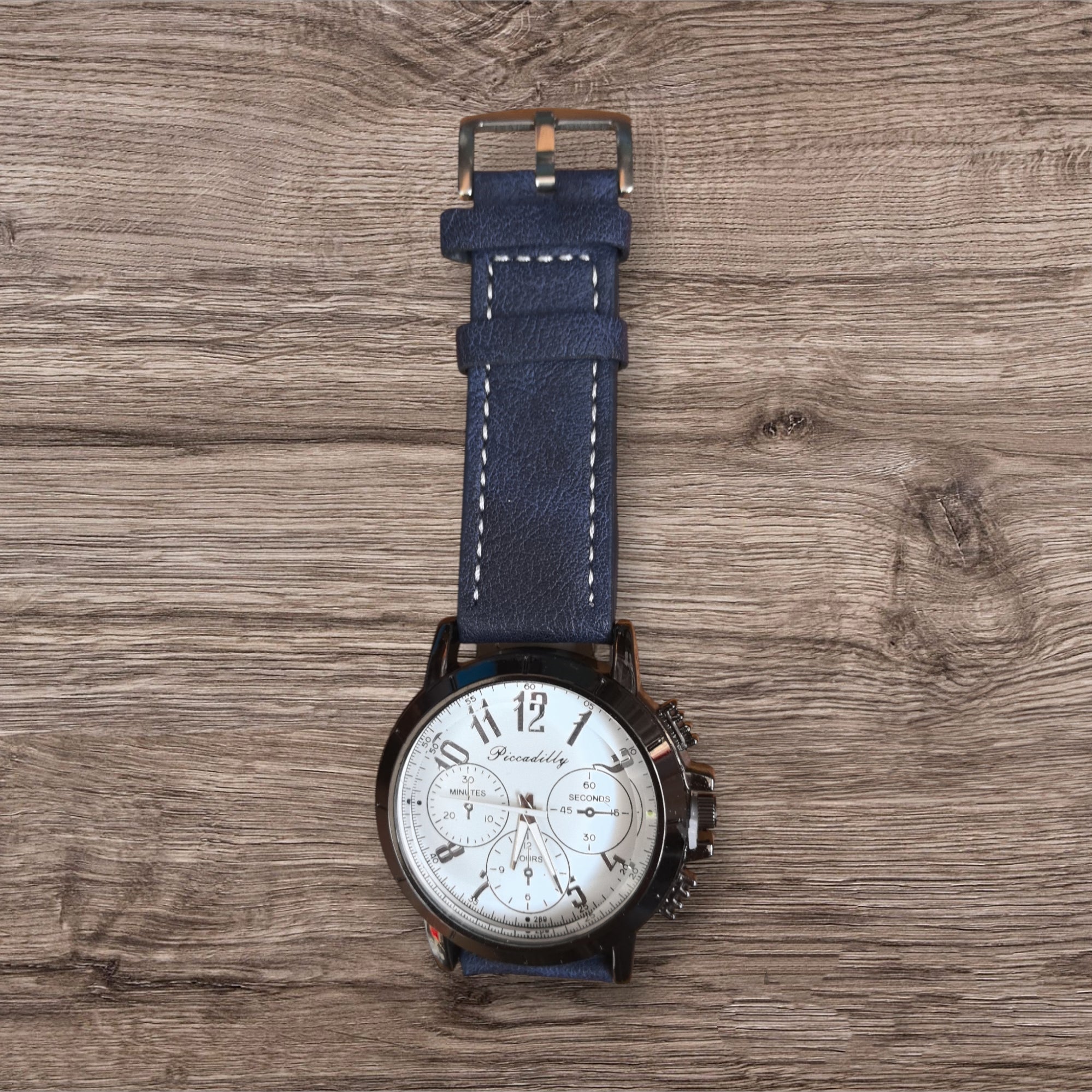 Montre homme similicuir (x6)M226