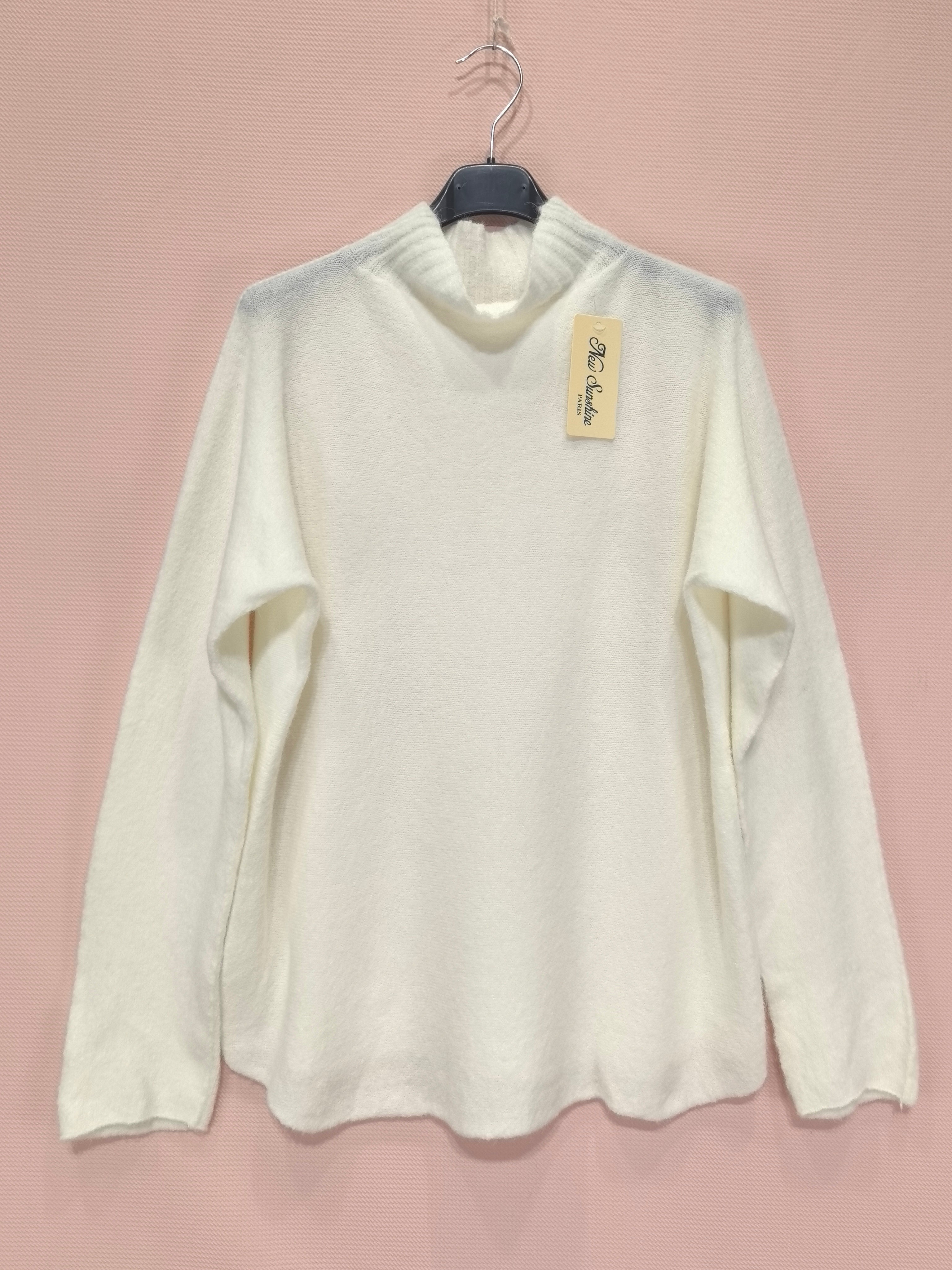 Pull Col Montant (X6)