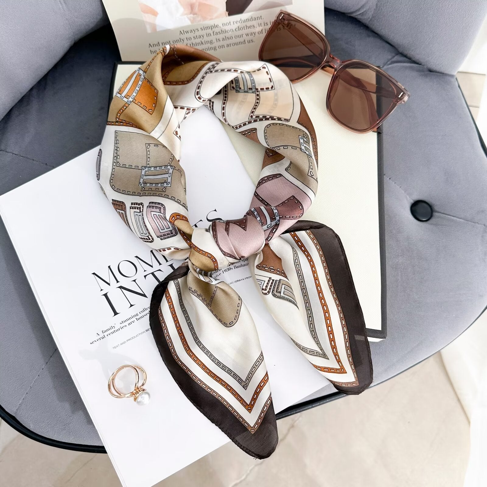 Foulard Carré touche soie 70cmx70cm (x12)#57