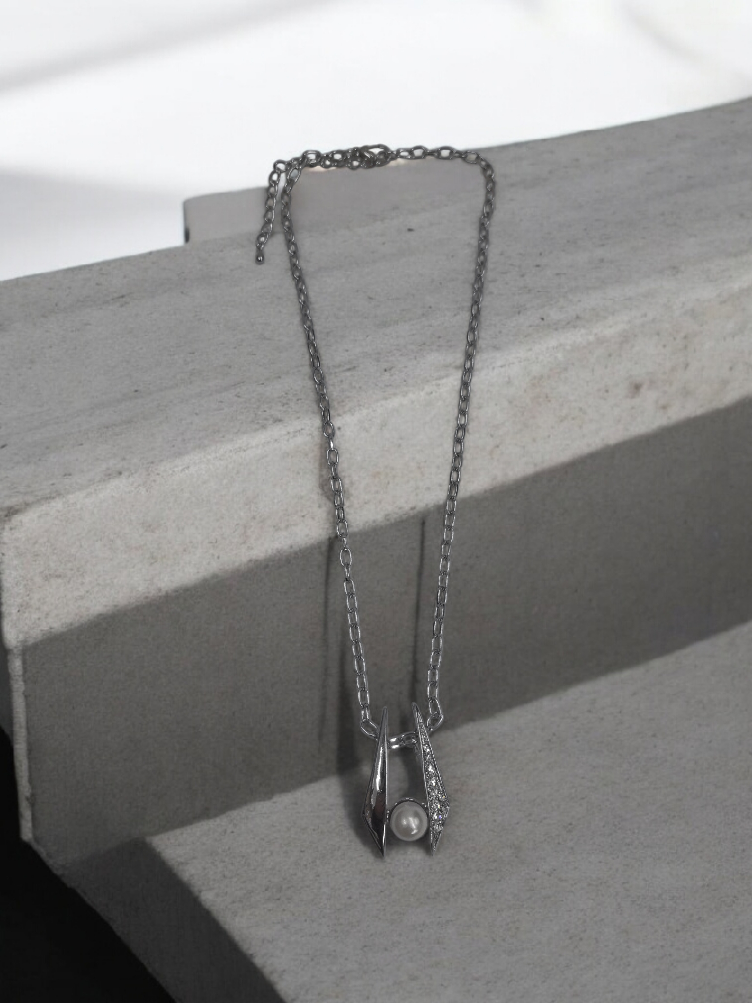 Collier fantaisie motif mélange(x12)