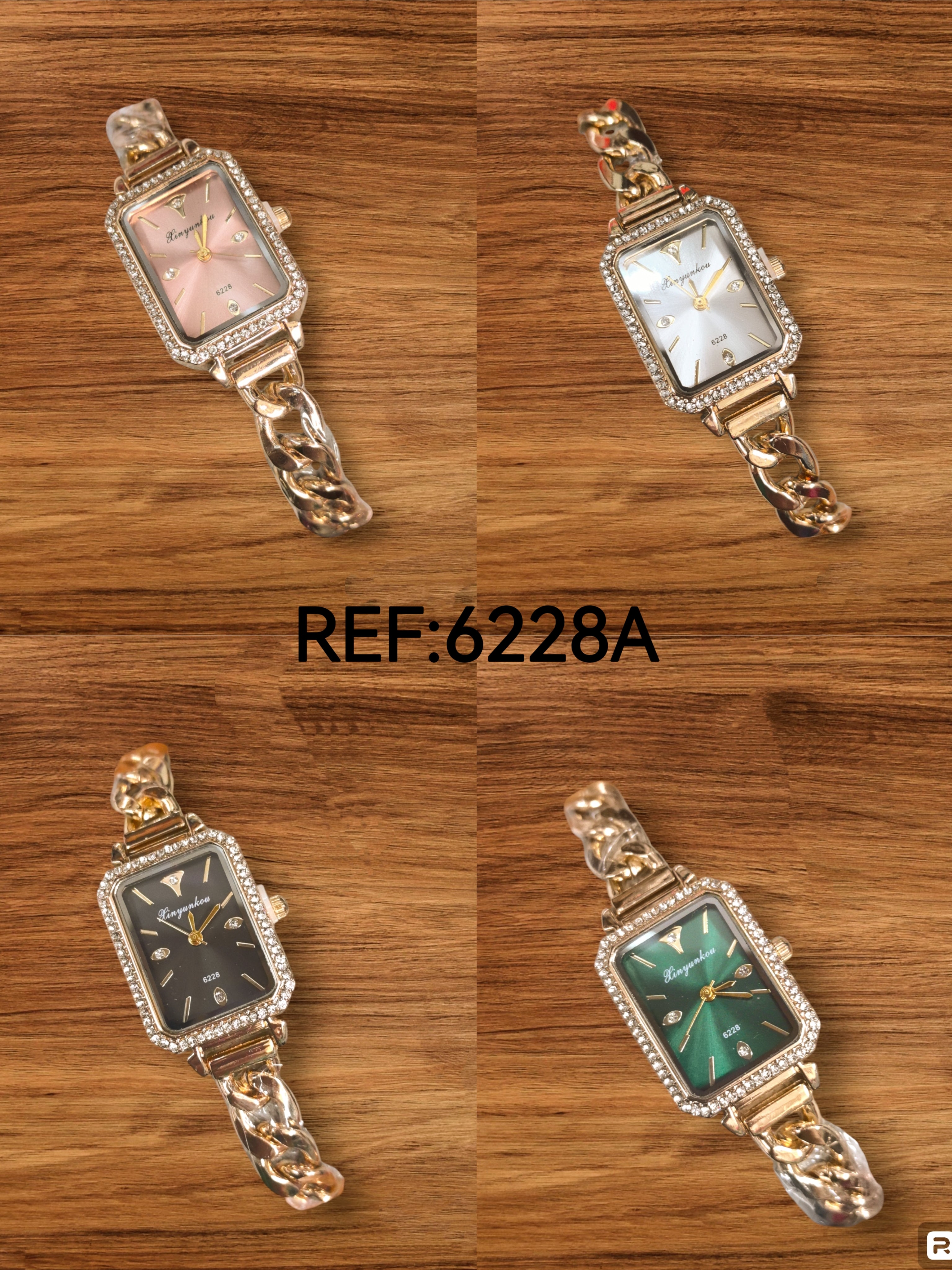 Montres femme bracelets métal Doré 6228A (x5)