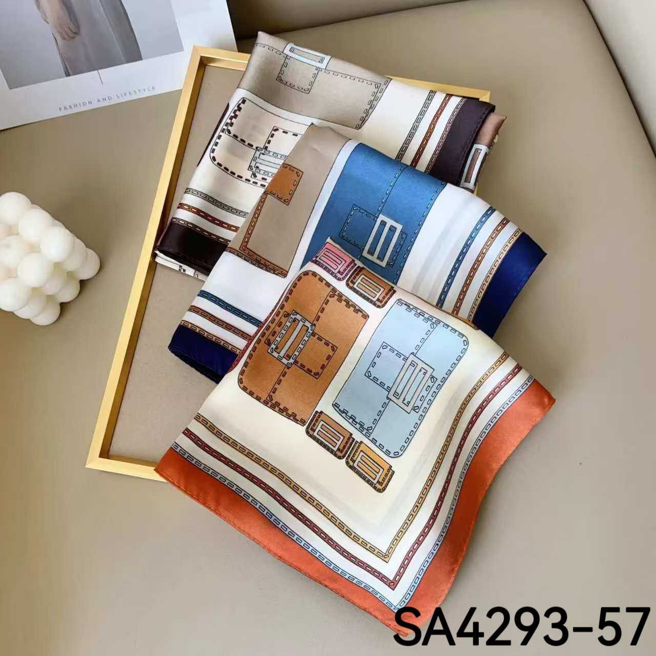 Foulard Carré touche soie 70cmx70cm (x12)#57