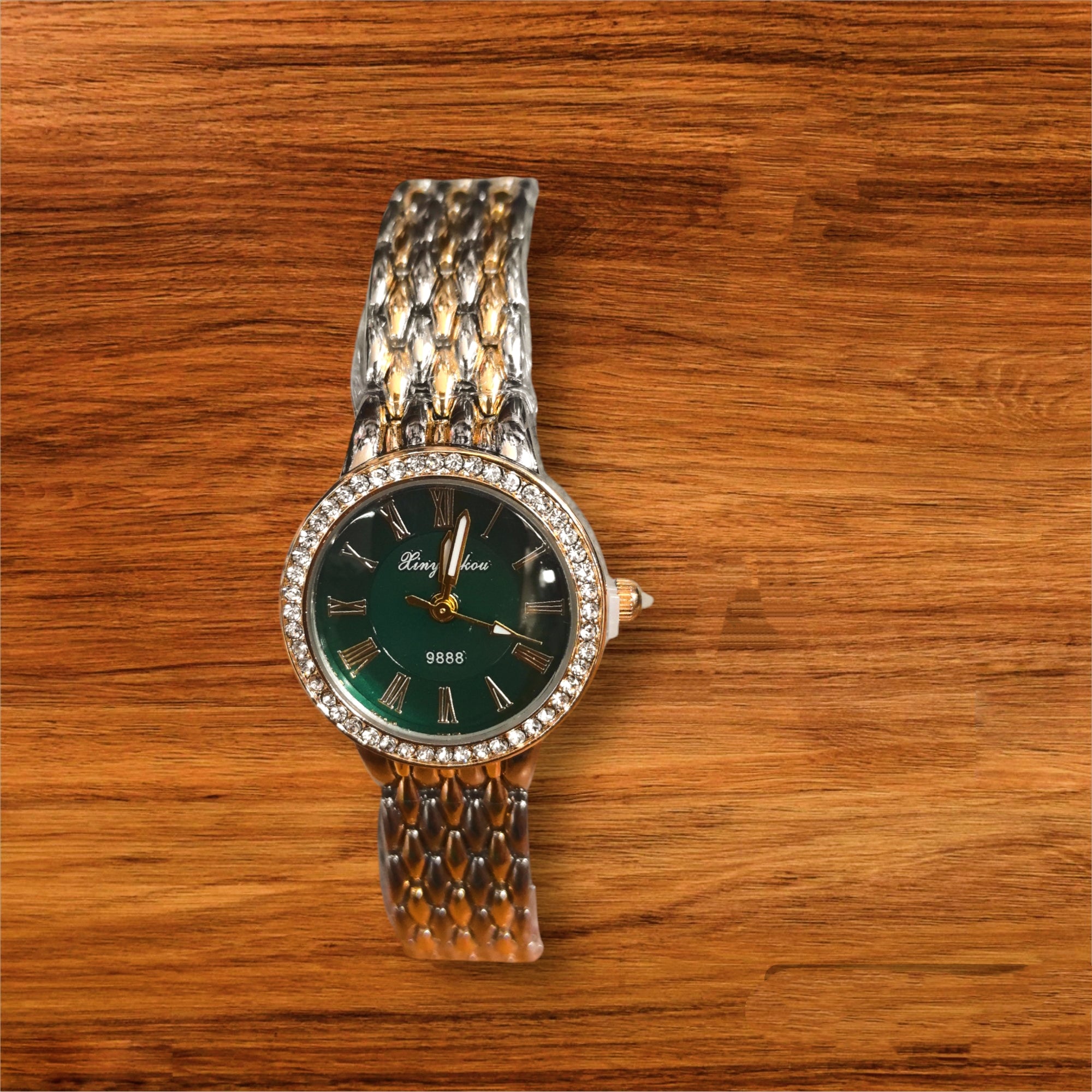 Montres femme bracelets métal 9888A (x5)