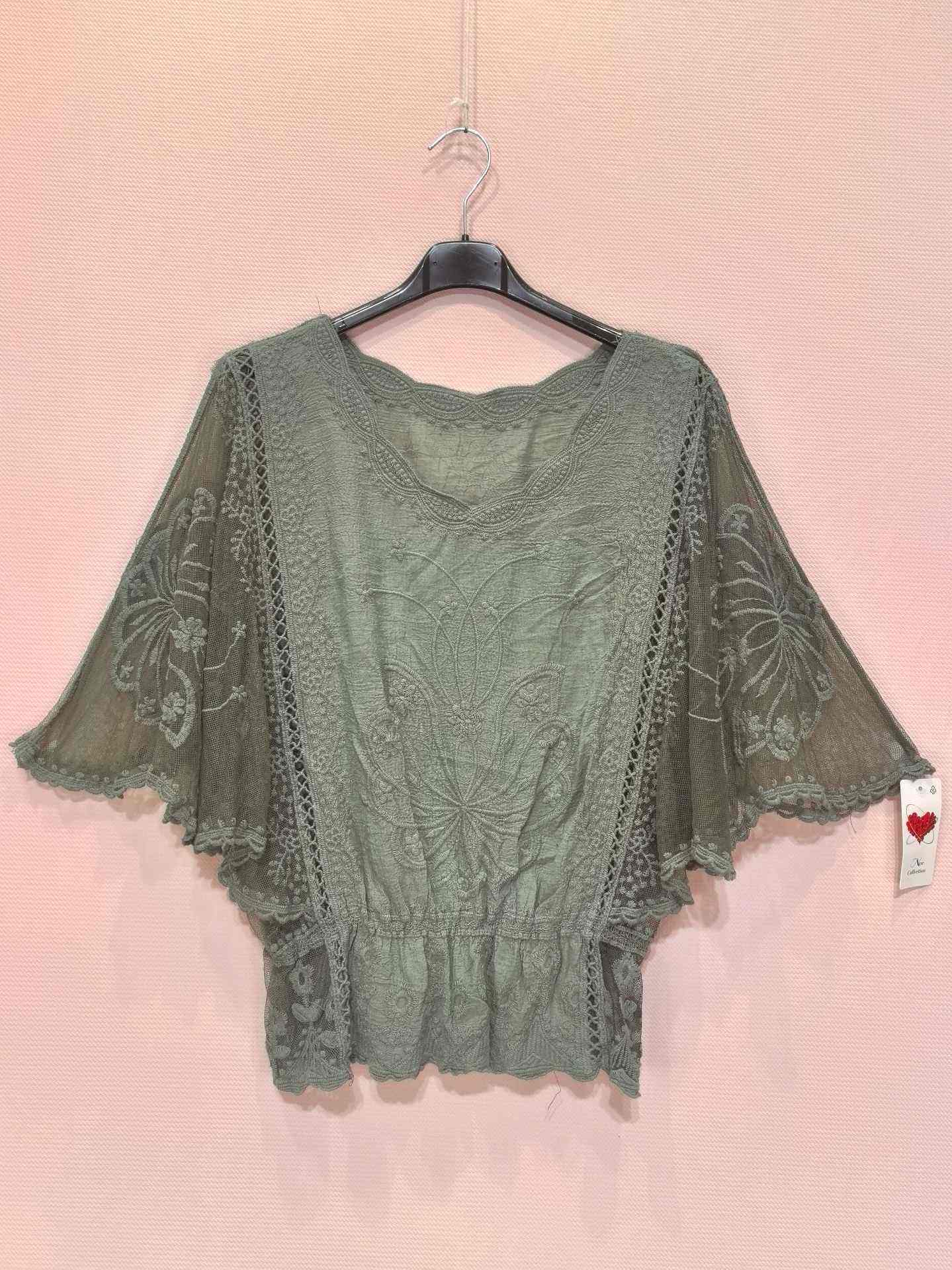 Top Dentelle Manches Papillon (x8)