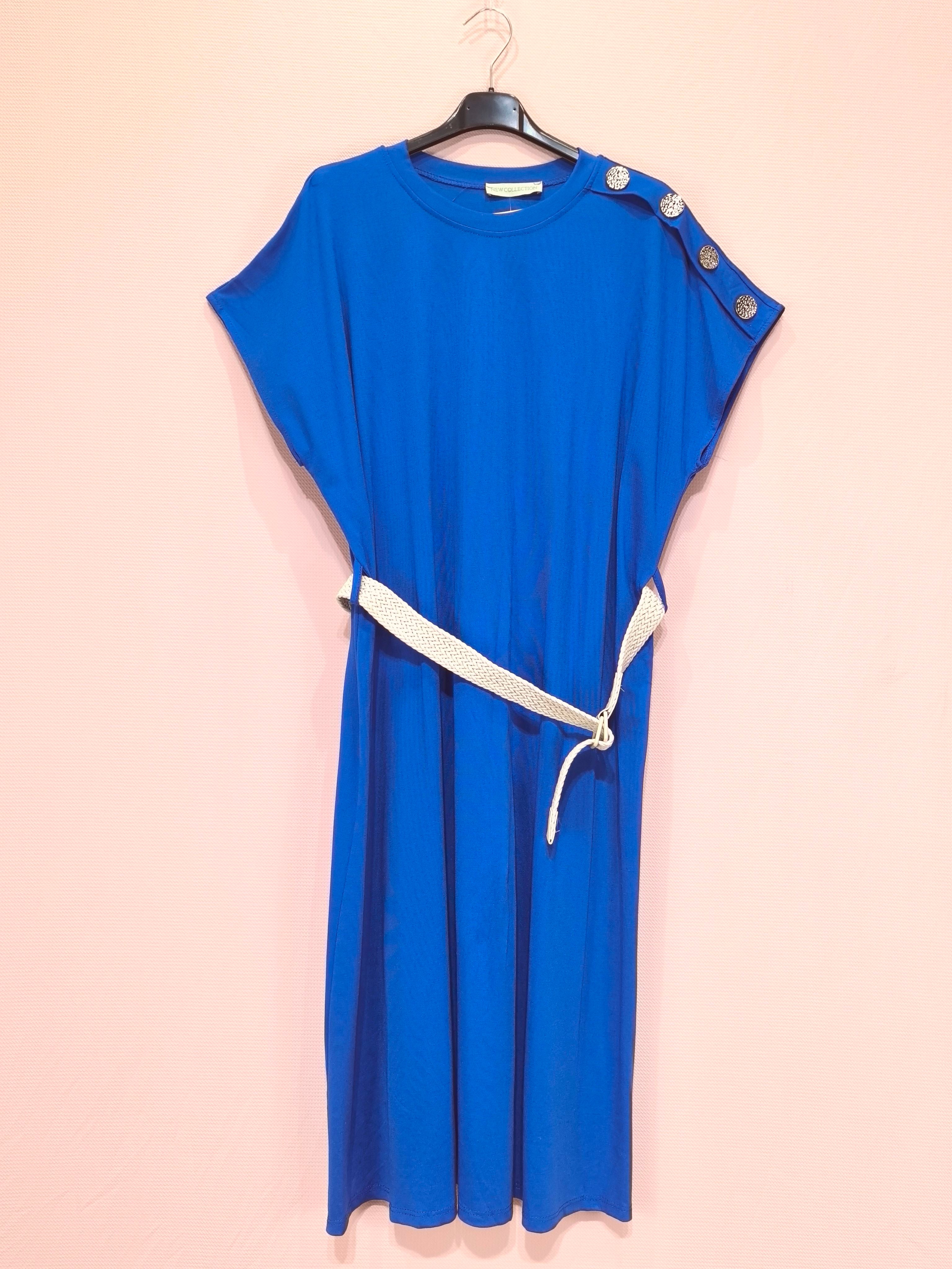 Robe Longue Avec Ceinture (x8)