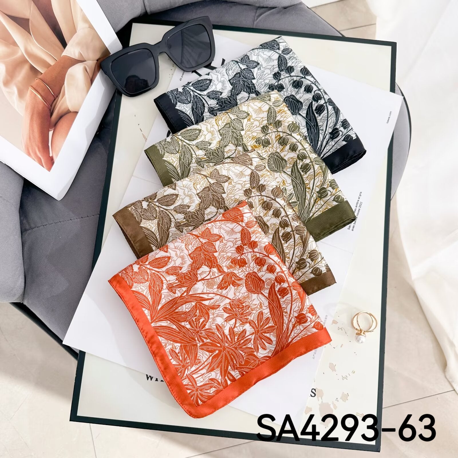 Foulard Carré touche soie 70cmx70cm (x12)#63