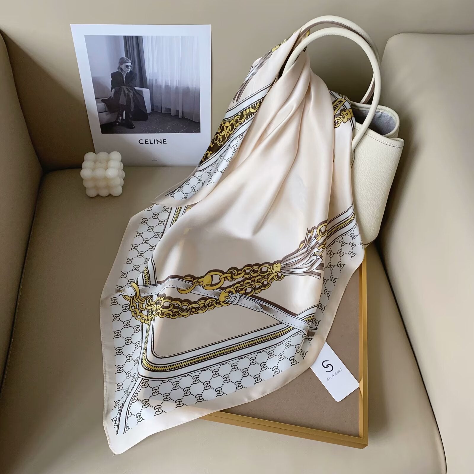 Foulard Carré touche soie 70cmx70cm (x12)#50