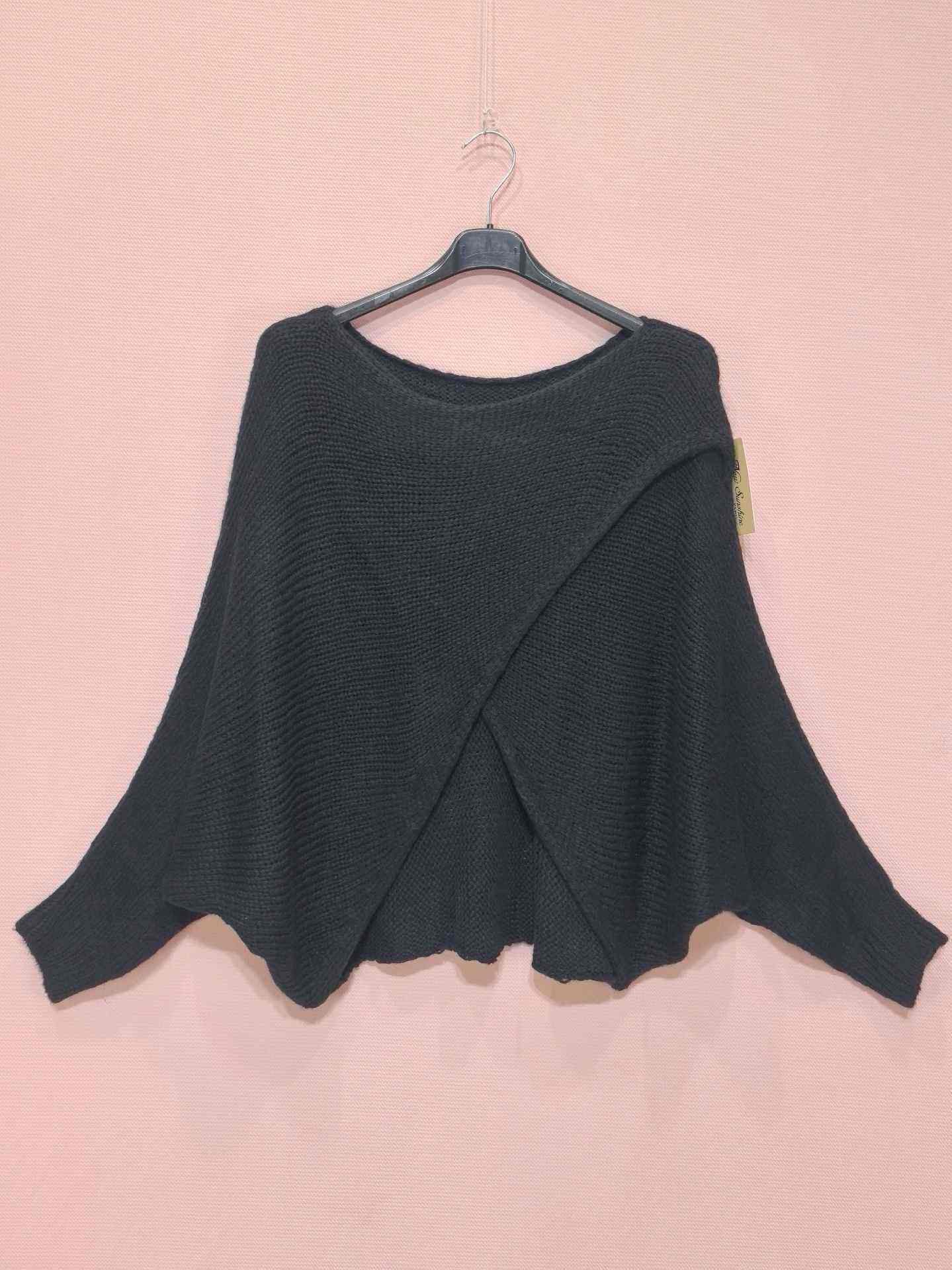 Pull en maille drapé croisé devant (x8)