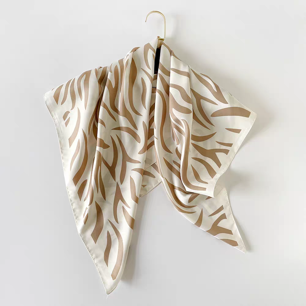 Foulard carré 90cm imprimé fantaisie (x10)#84