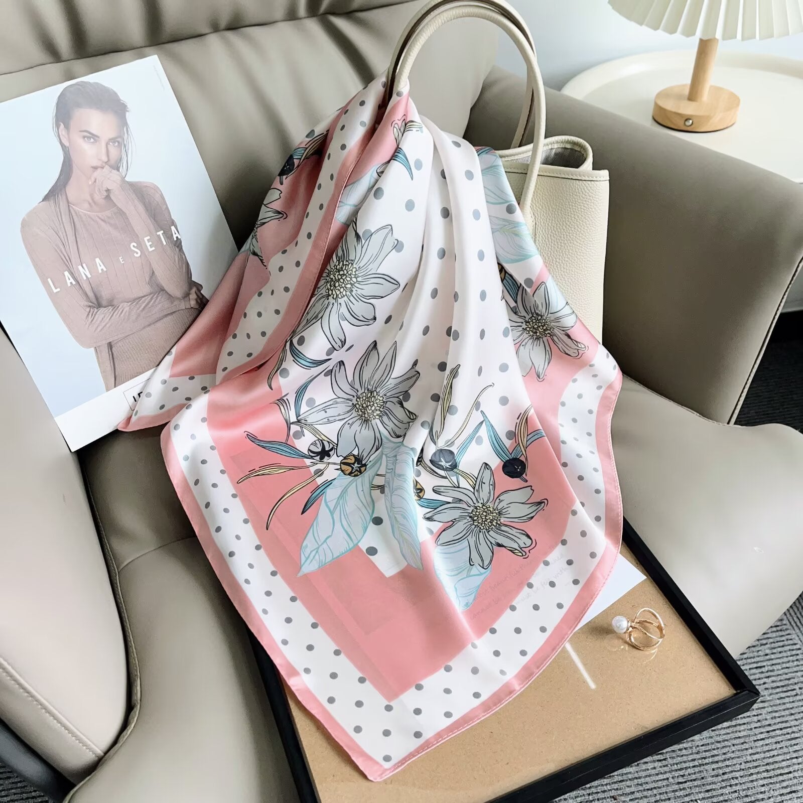 Foulard Carré touche soie 70cmx70cm (x12)#25