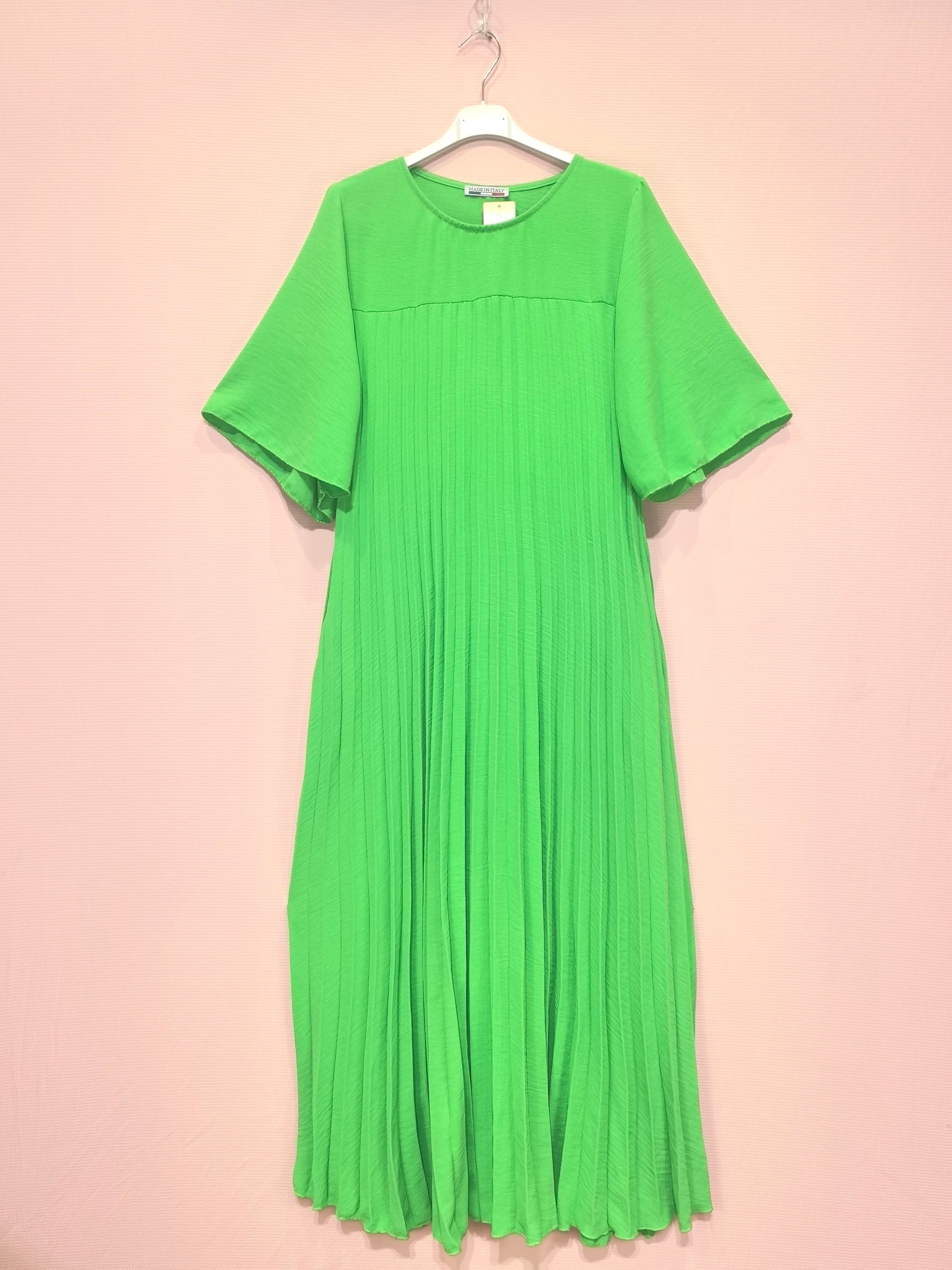 Robe Longue Plissée (x8)