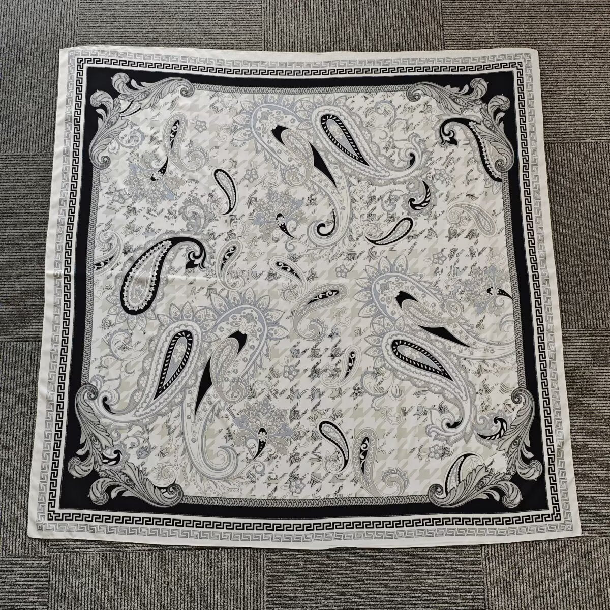 Foulard Carré touche soie 130×130cm (x6)#33