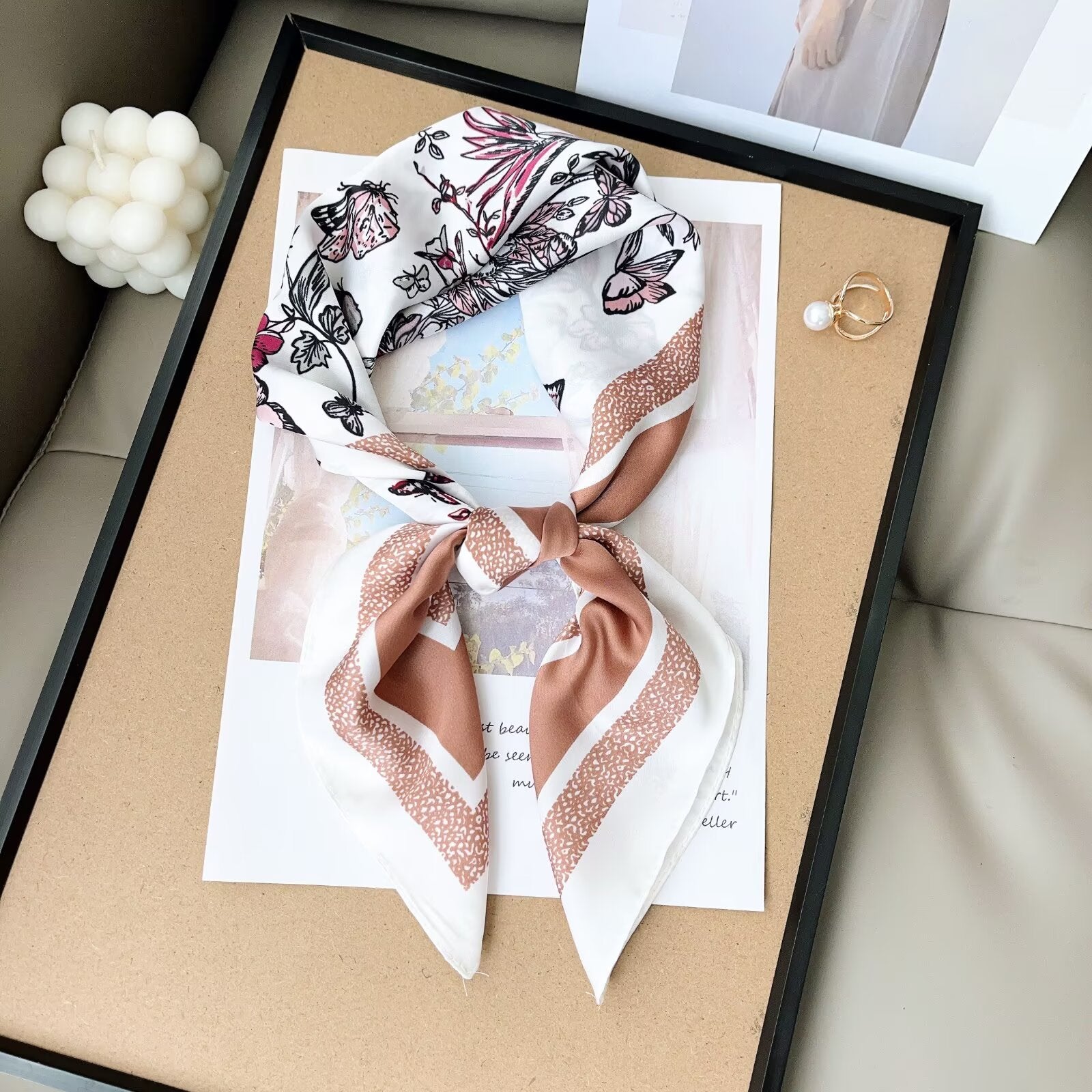Foulard Carré touche soie 70cmx70cm (x12)#31