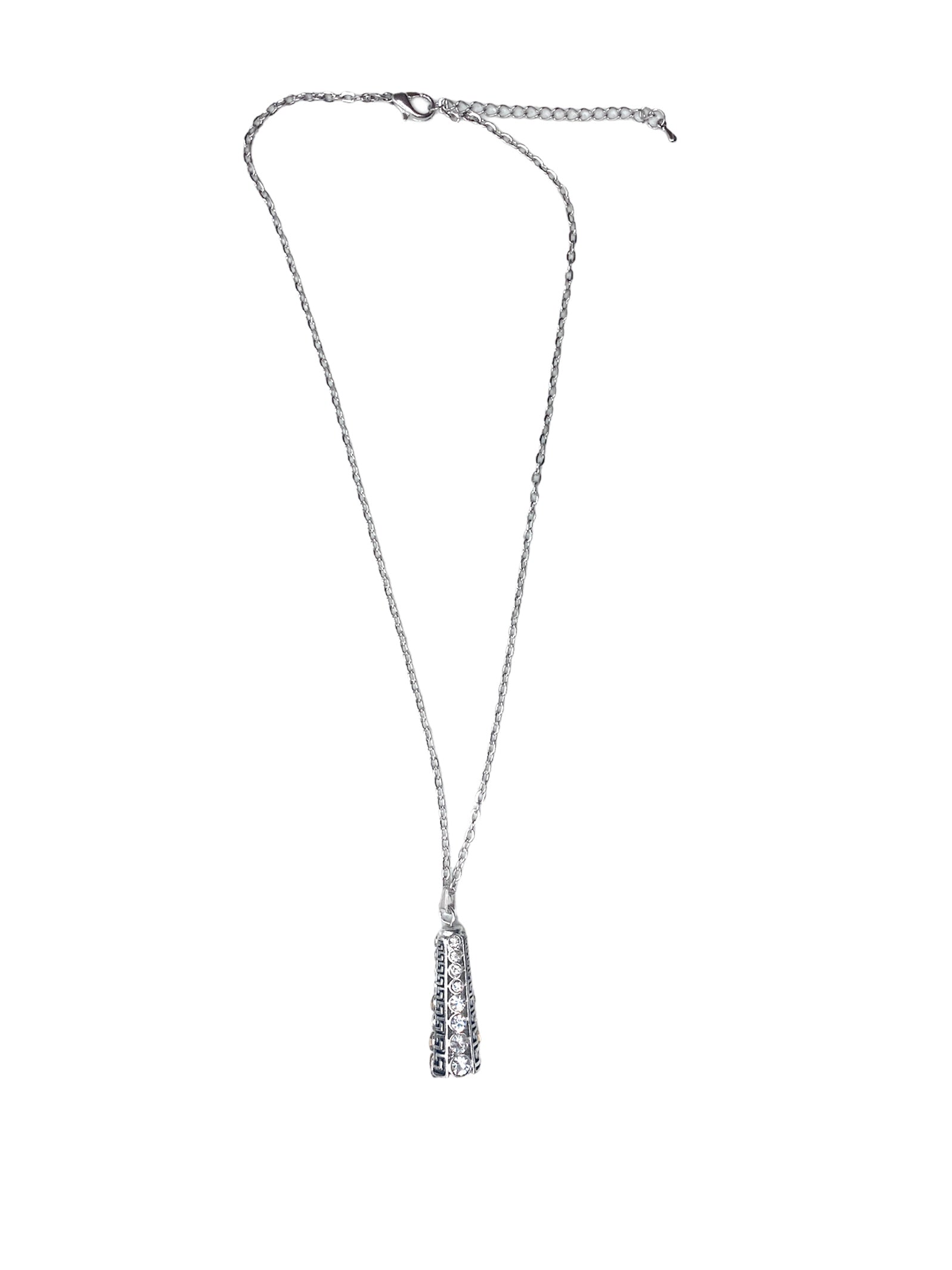 Collier pendentif tour