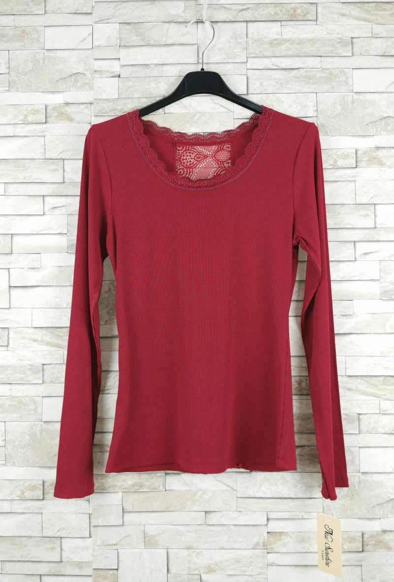 T-shirt en dentelle manche longue (x9)