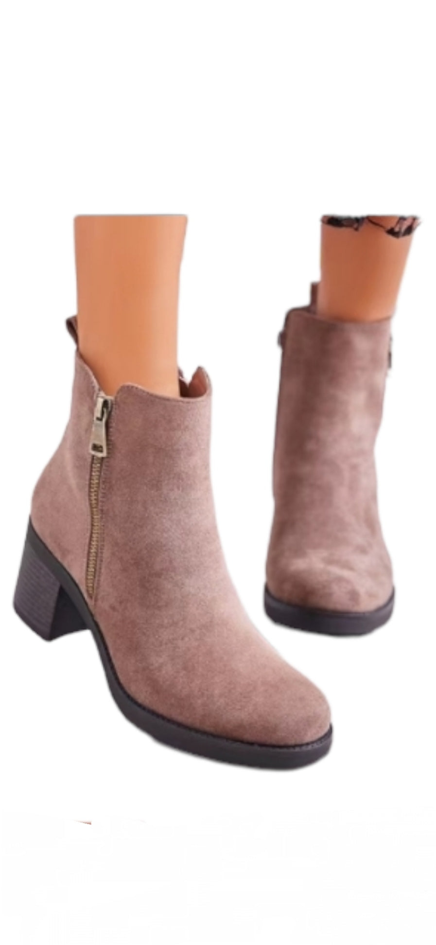 Bottines à talon carré (×12)