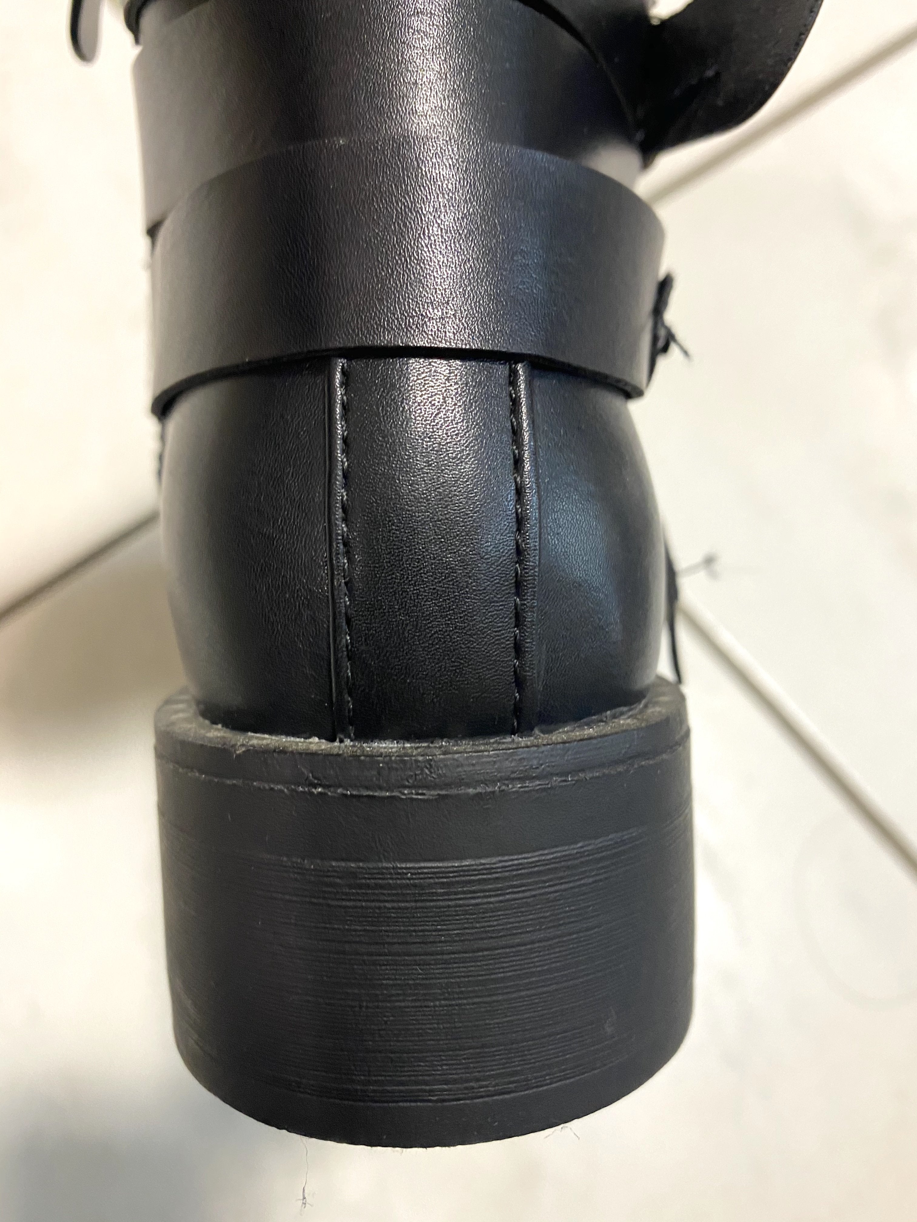 Bottines chunky boots CAROLINE (x12) 17,50€/paire | Grossiste-pro