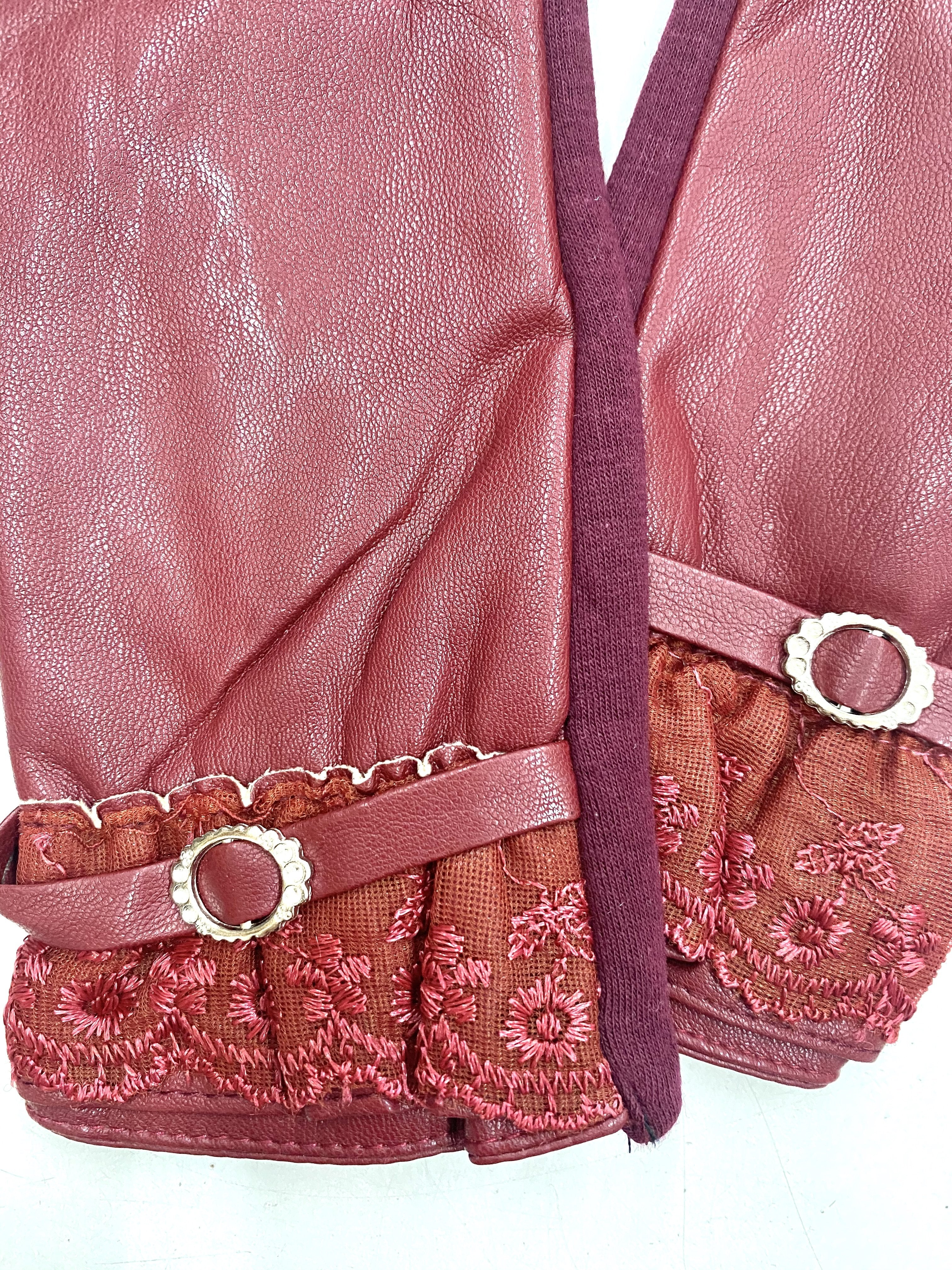 Gants pu froufrou (x12) 2,50€/paire | Grossiste-pro