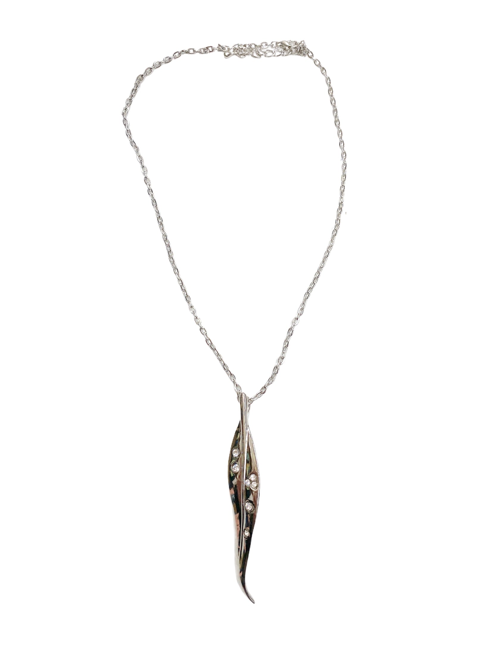 Collier sautoir pendentif feuille (x3)