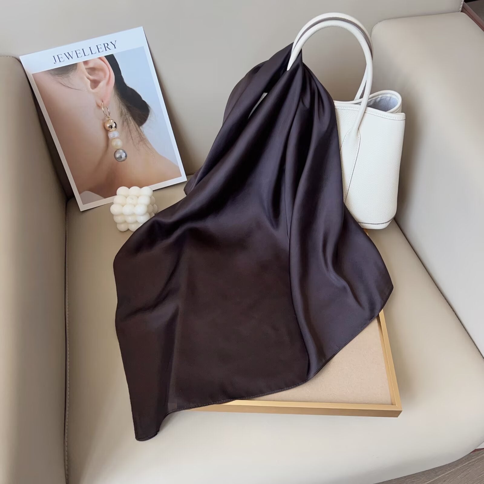 Foulard carré satin soie (x12)