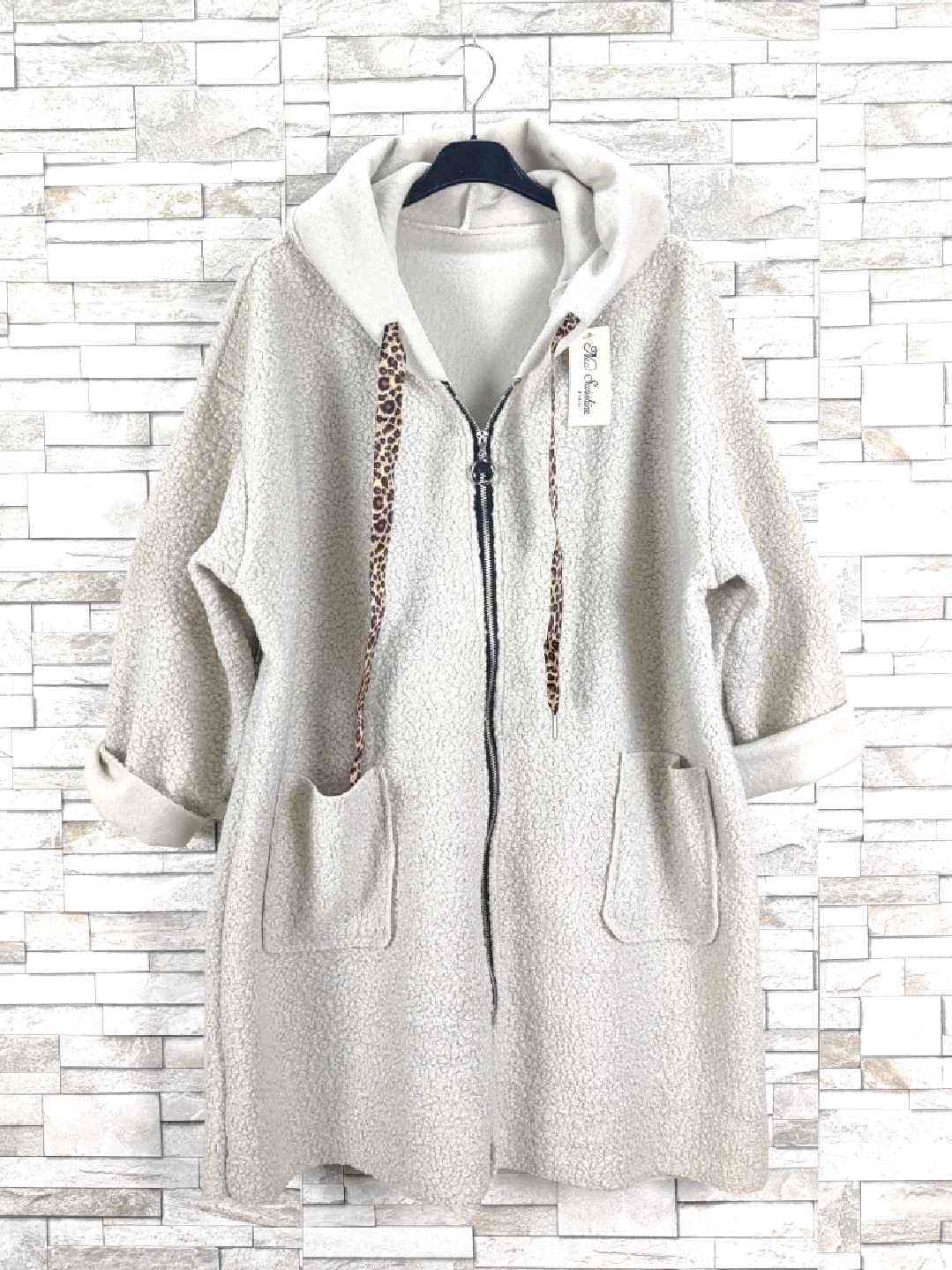 Manteau zippée avec capuche (x6)