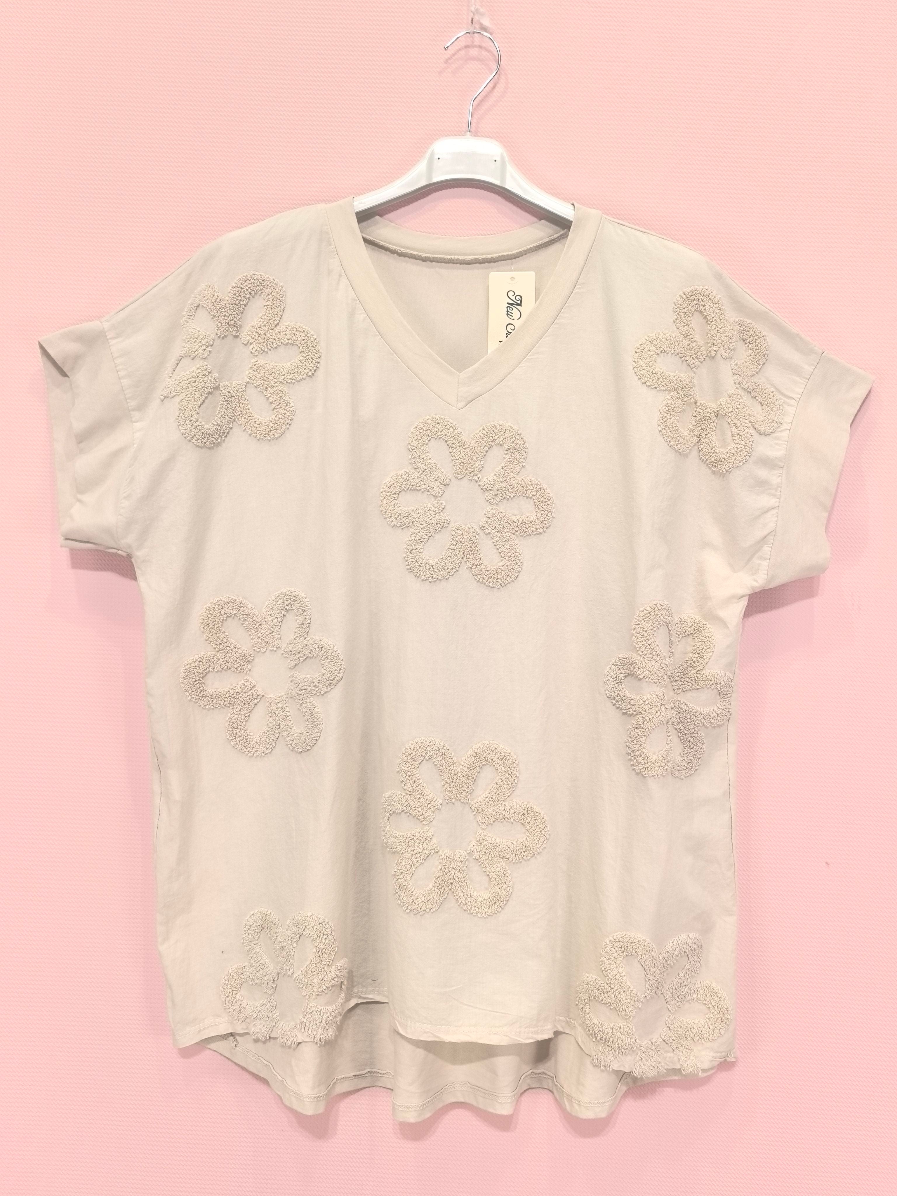 T-shirt brodé 100% coton, idéal pour le printemps/été, confectionné en Italie, parfait pour une allure élégante et décontractée.（x8）