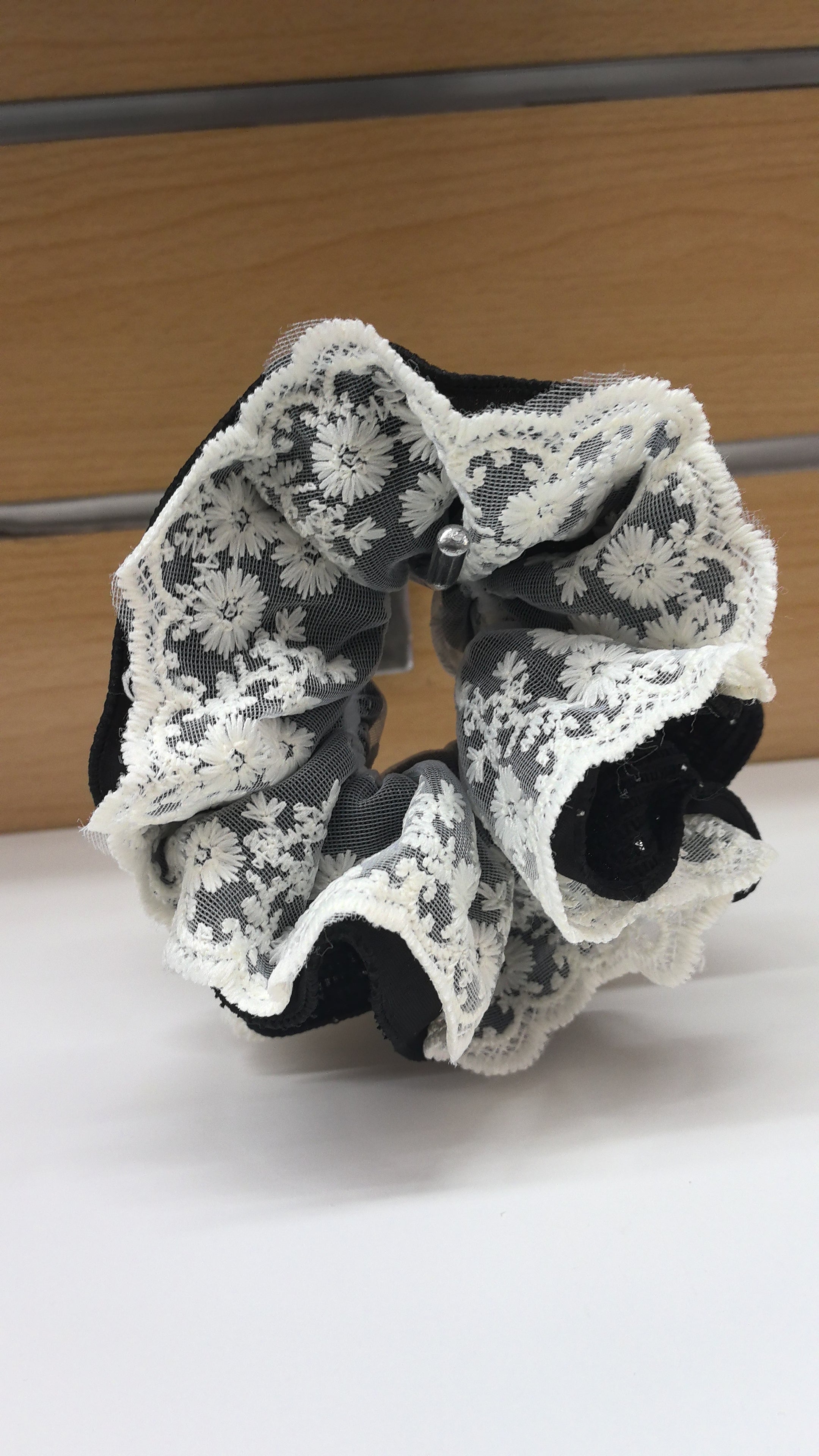 Chouchou cheveux en  dentelle double épaisseur (x12)