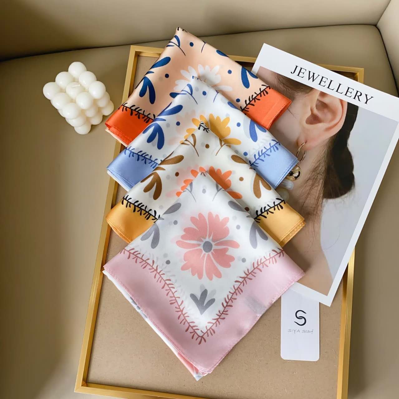 Foulard Carré touche soie 70cmx70cm (x12)#16