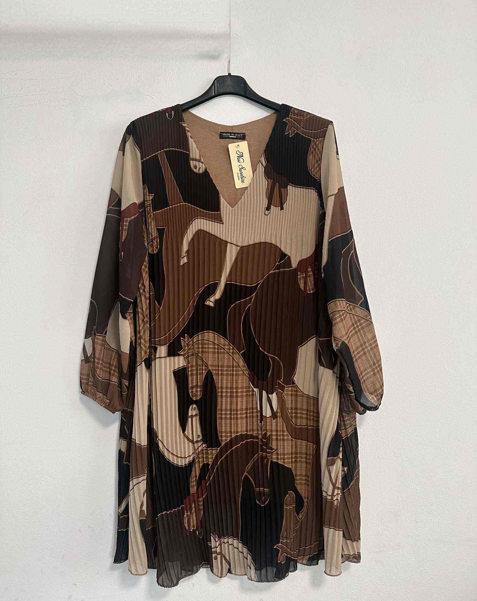 Robe plissée  (x6）
