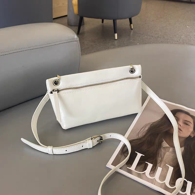 Sac bandoulière cuir véritable modèle Asana (X6)