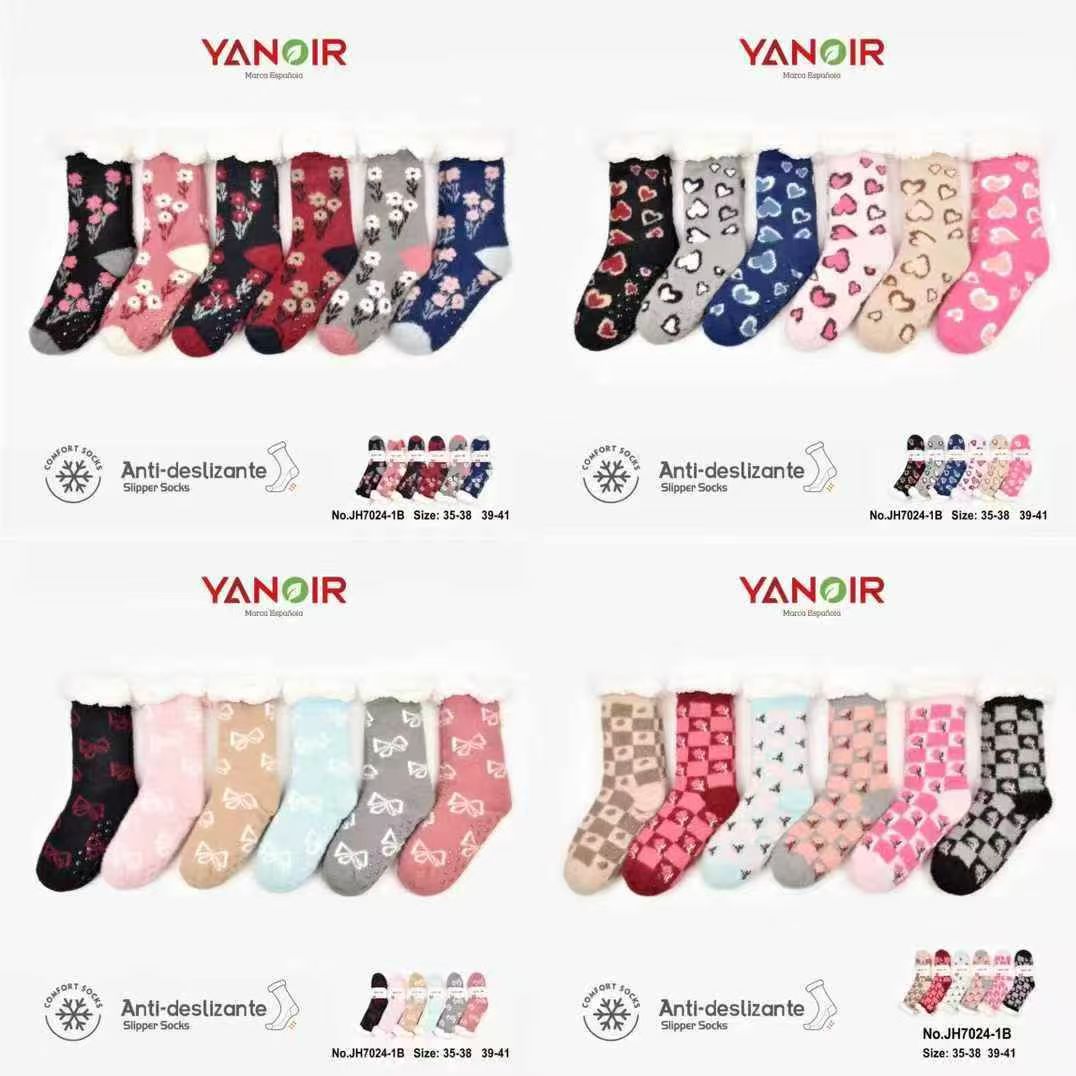 FEMME Chaussettes chaussons fourrées 4motif mélange (x12)/3L