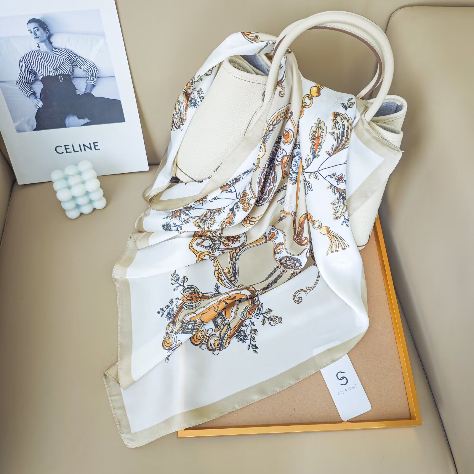 Foulard Carré touche soie 70cmx70cm (x12)#19