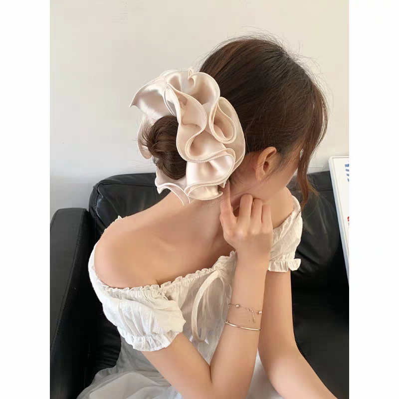 Chouchou à cheveux en satin double épaisseur (x12)