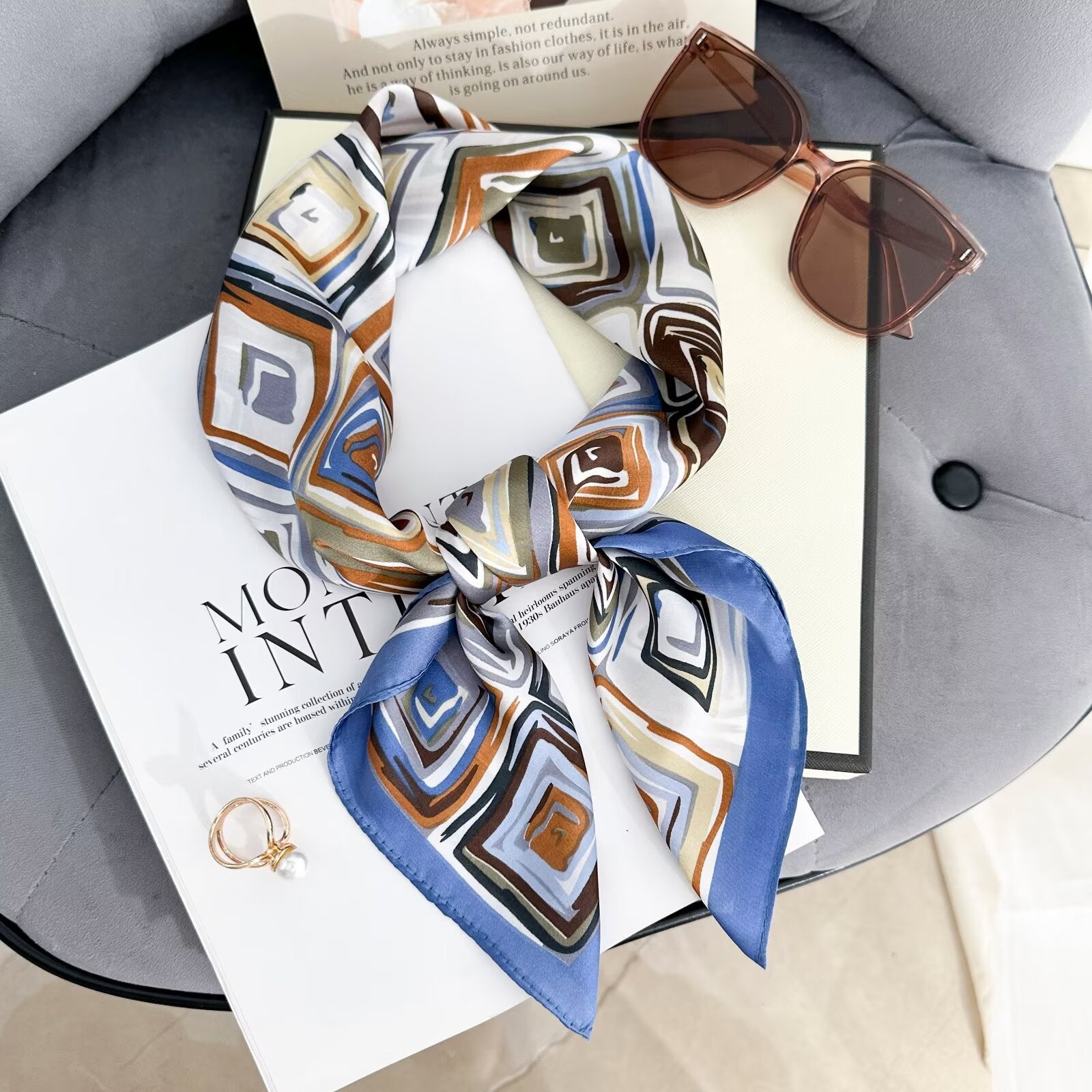 Foulard Carré touche soie 70cmx70cm (x12)#29