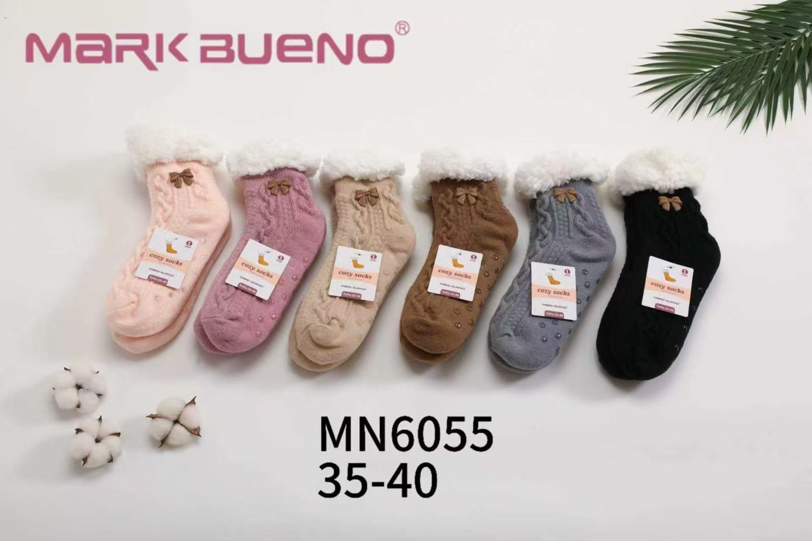 FEMME Chaussettes chaussons fourrées  T35- 40  (x12)/6055