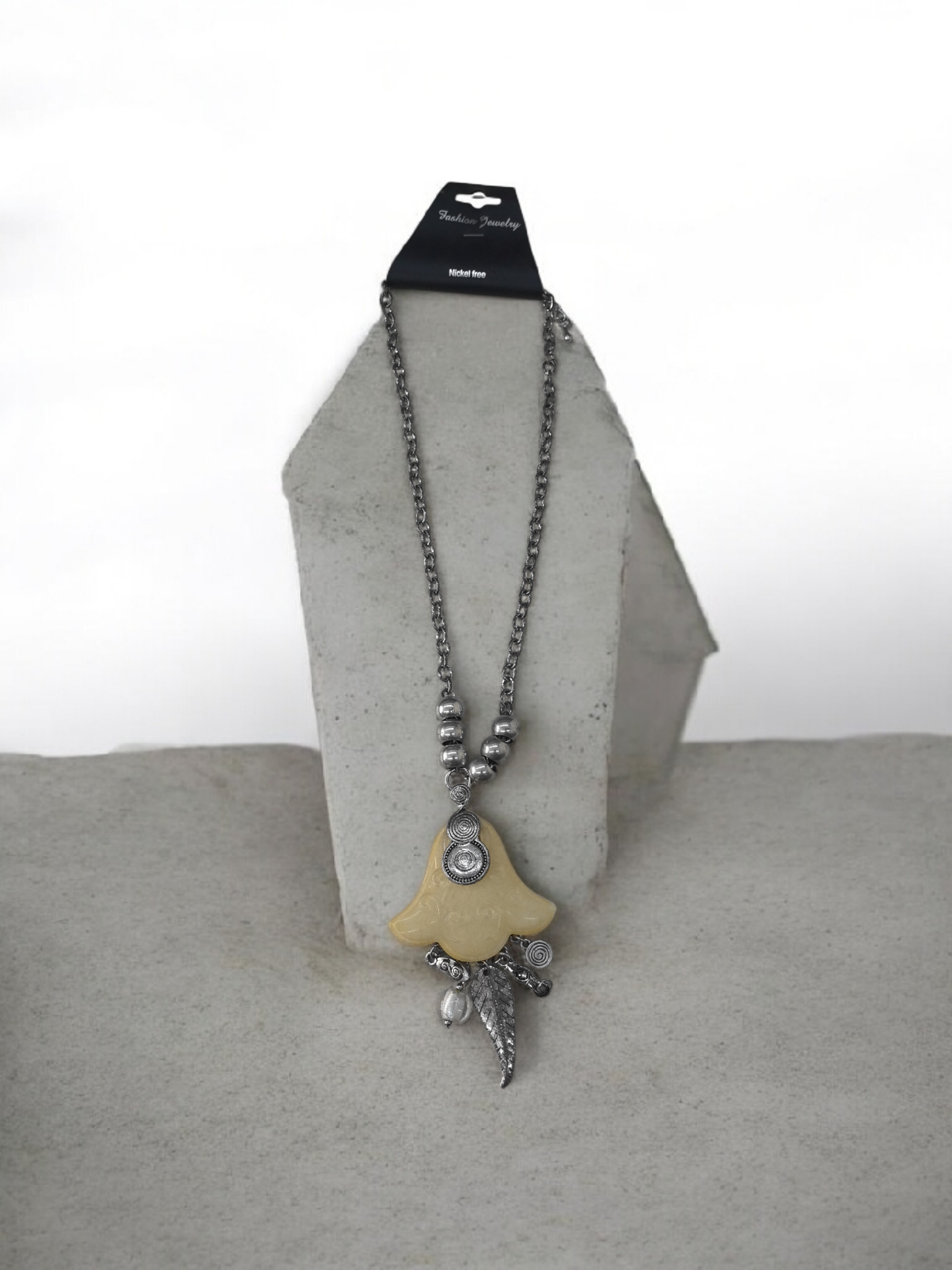 Collier  fantaisie (x4)