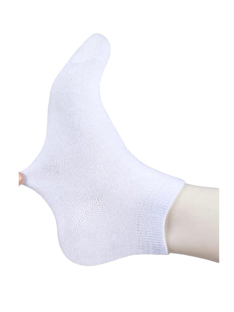 FEMME Chaussettes blanches courtes en coton  (x24)